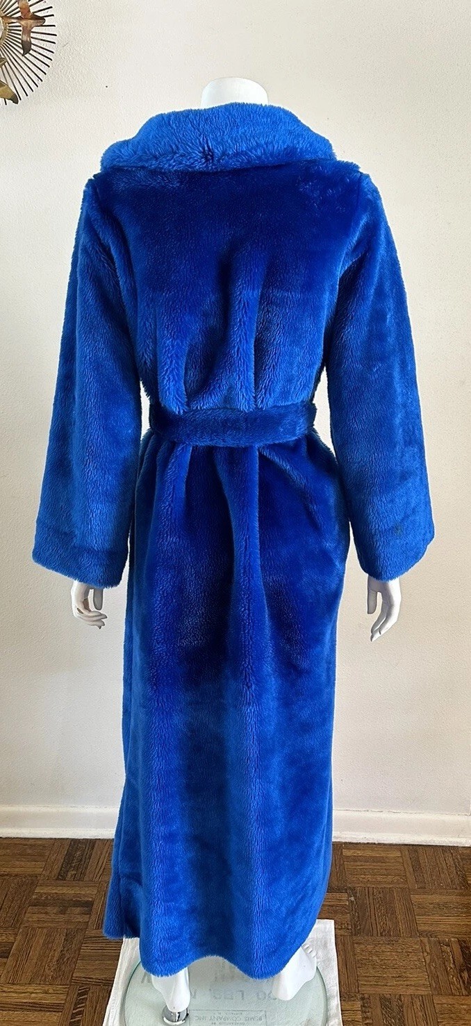 1970s Montgomery Ward Electric Blue Shag Robe Plush Faux Fur Belted Medium VTG