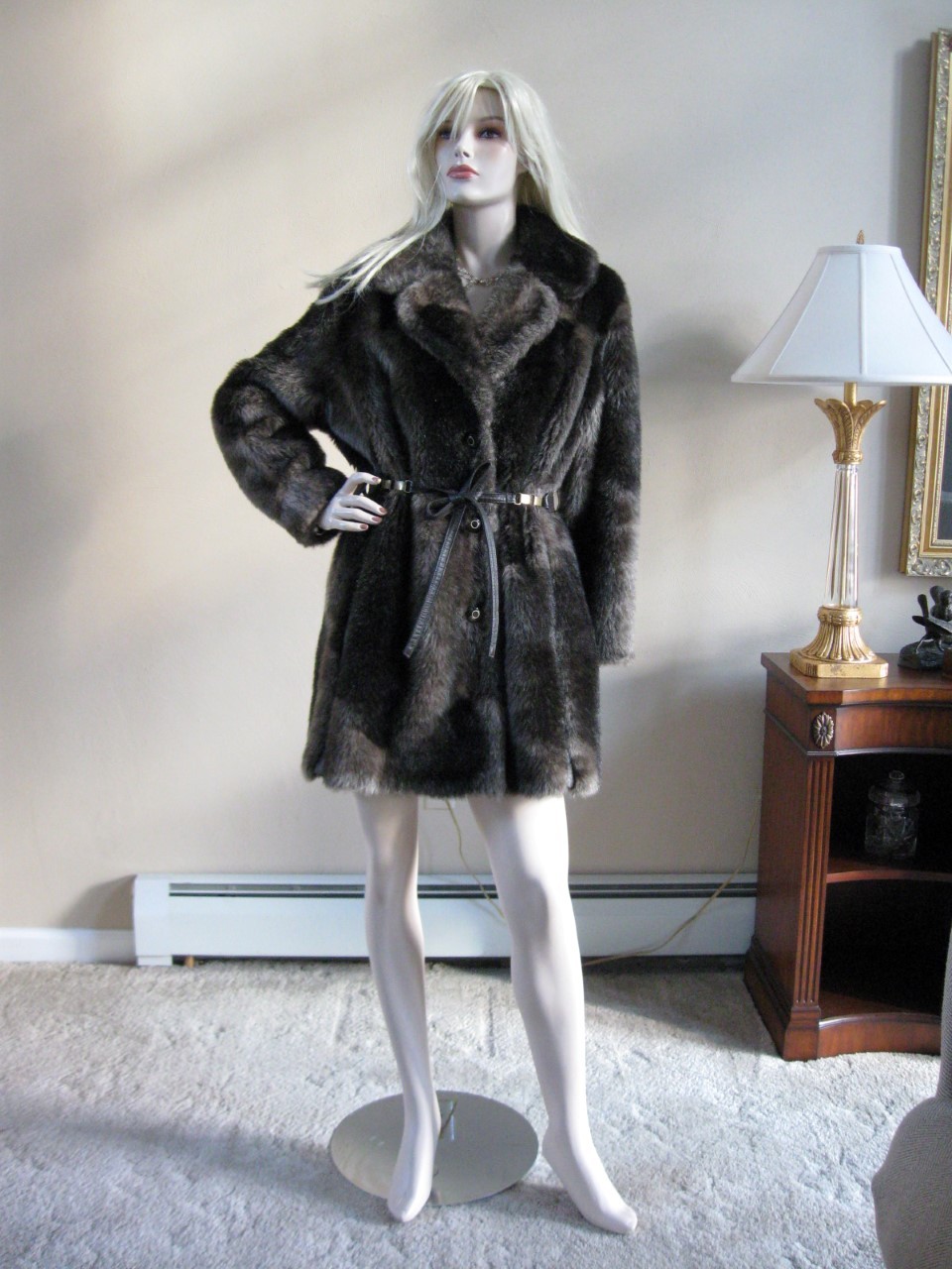 VINTAGE RUSSEL TAYLOR Sexy FAUX FUR MINI DRESS COAT W/BELT SOFT WARM & CUTE M/L