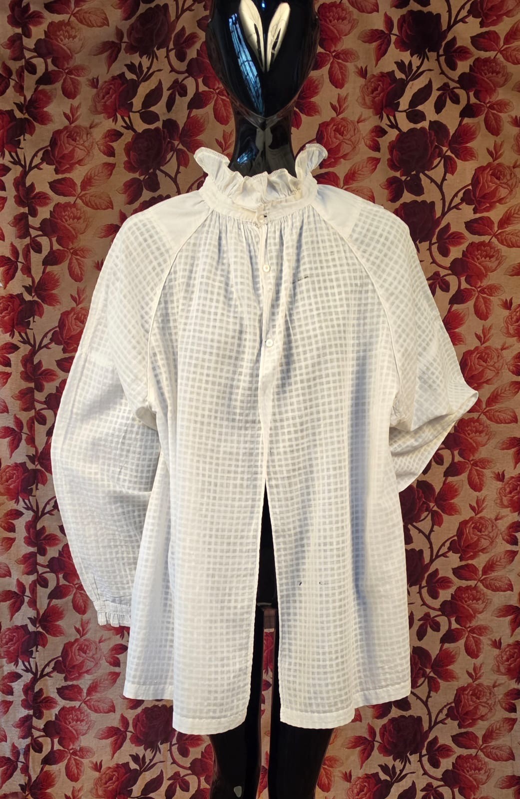 HAND SEWN 1830’S WHITE WINDOWPANE WEAVE COTTON SAC JACKET TOP W SIGNATURE