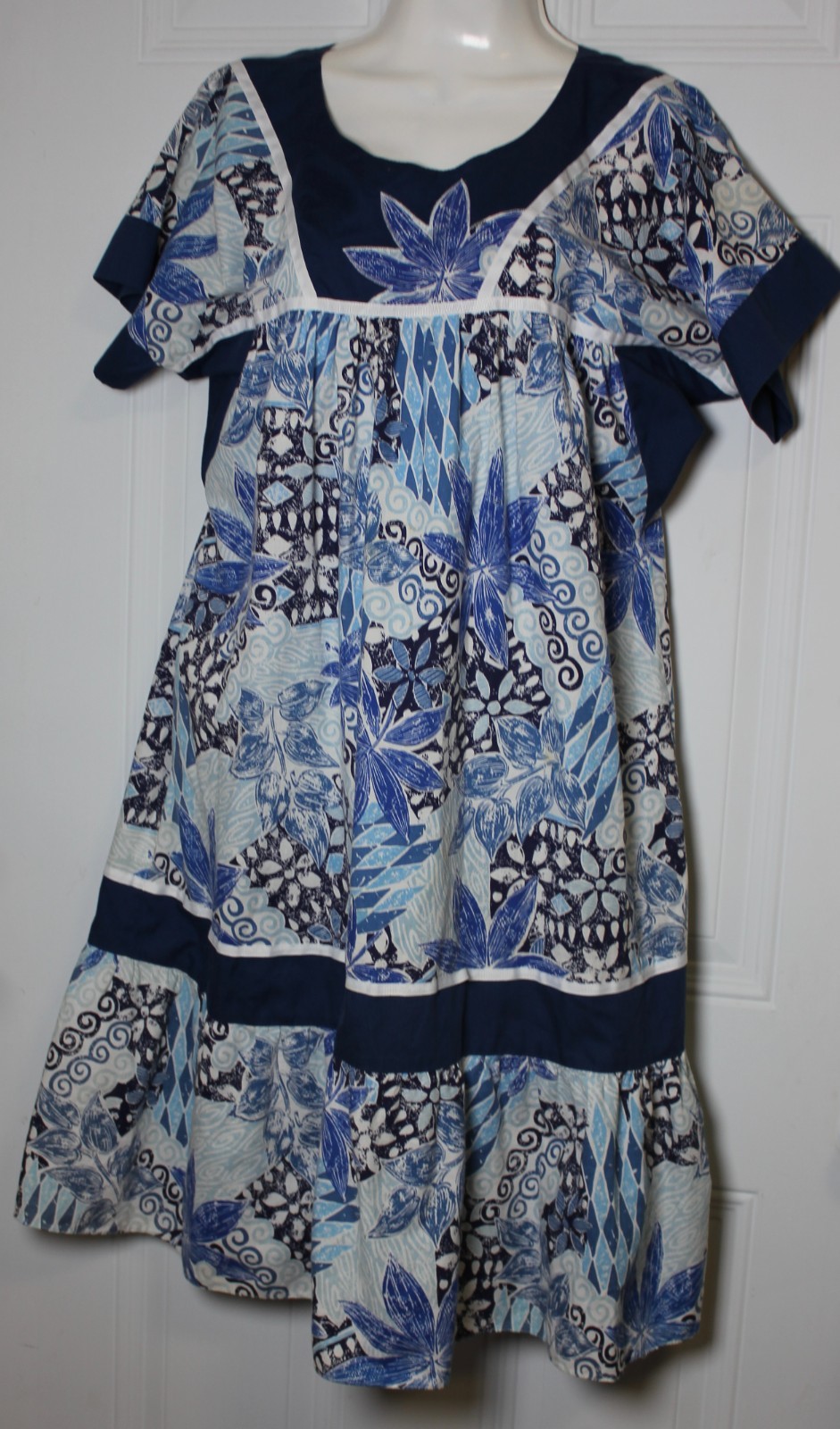 Carol Bennett Cotton Dress Vintage Hawaiian Relaxed Breathable Resort Wear SZ M