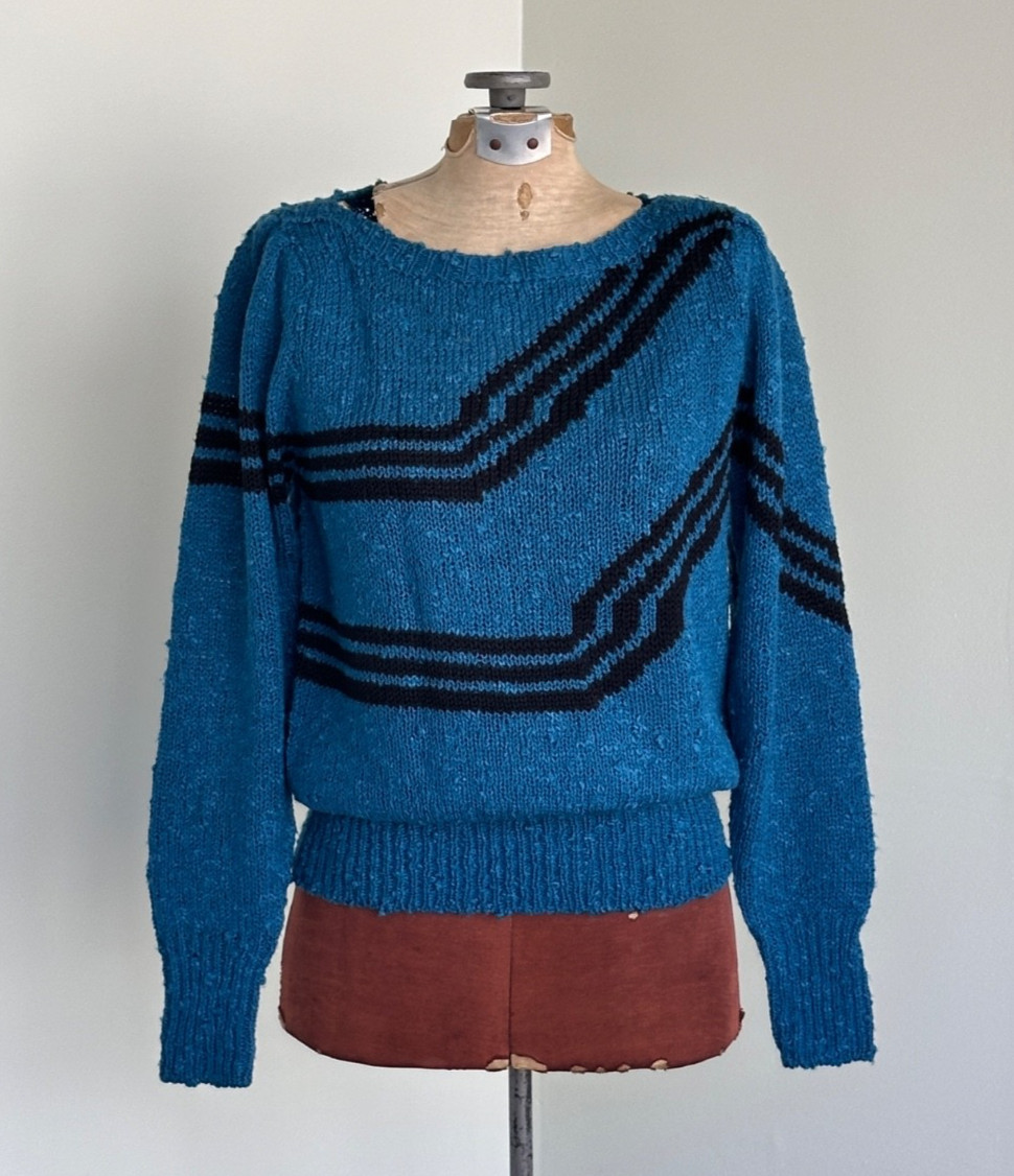 Le Roy 80s Deadstock Womens Sweater Medium Vintage Blue Graphic Boatneck Sweater