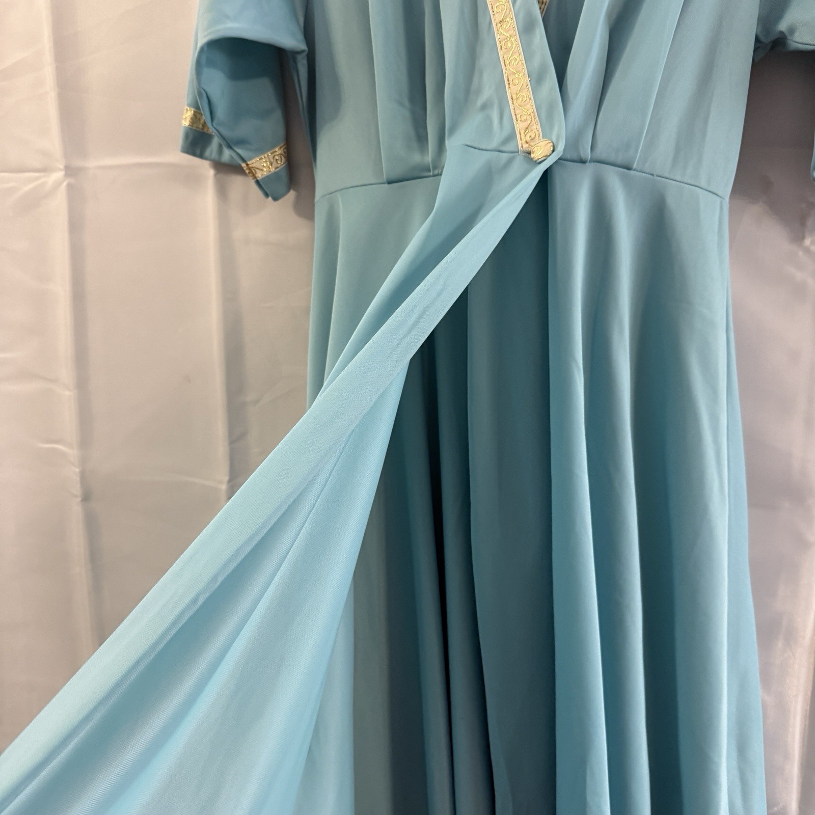 Vintage 70s Blue Housewife Midi Dress Deep Plunge Neckline Wrap Gold Trim S/M**