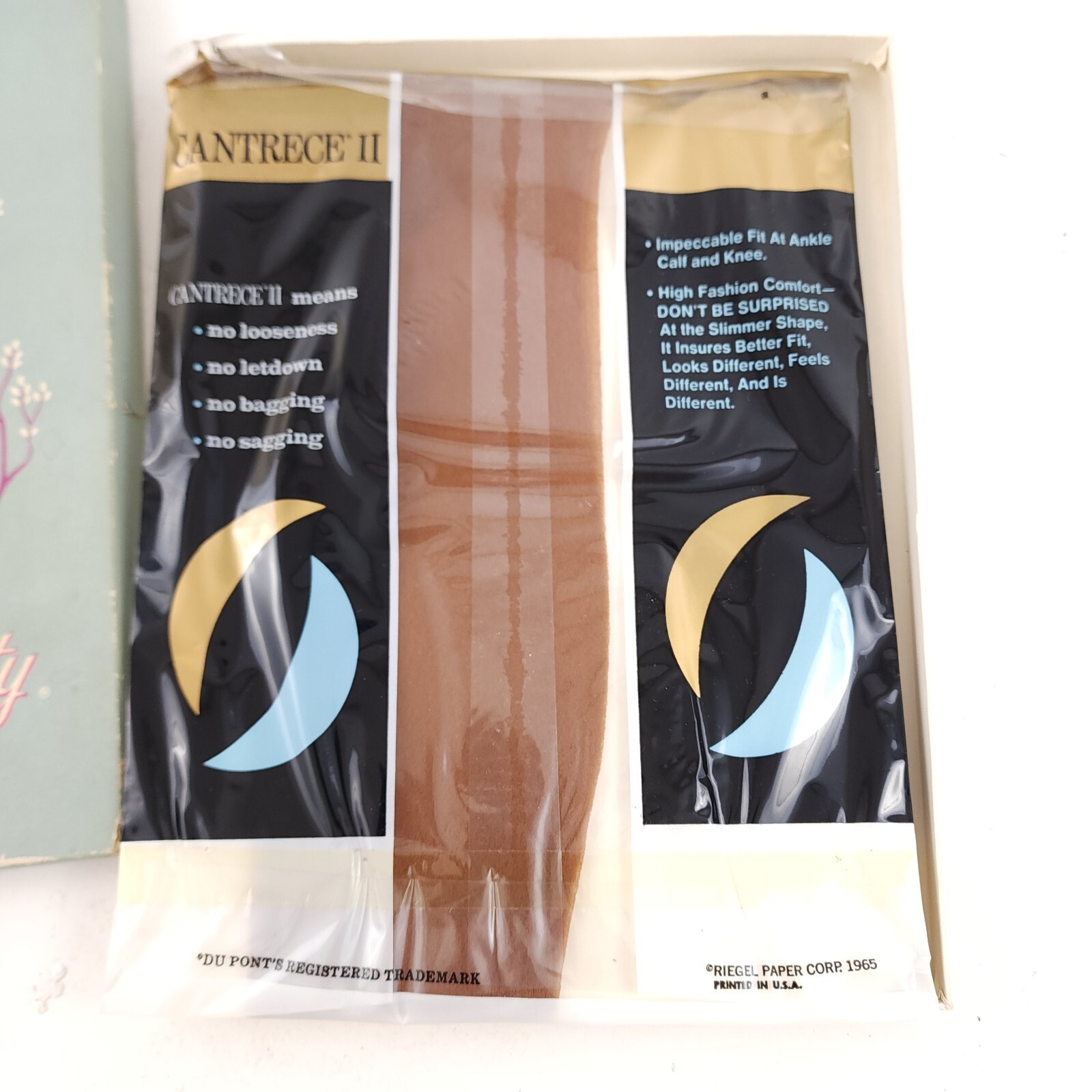 Secret Beauty Cantrece II Vintage 100% Nylon Hosiery 150 Pacific 10 Du Pont
