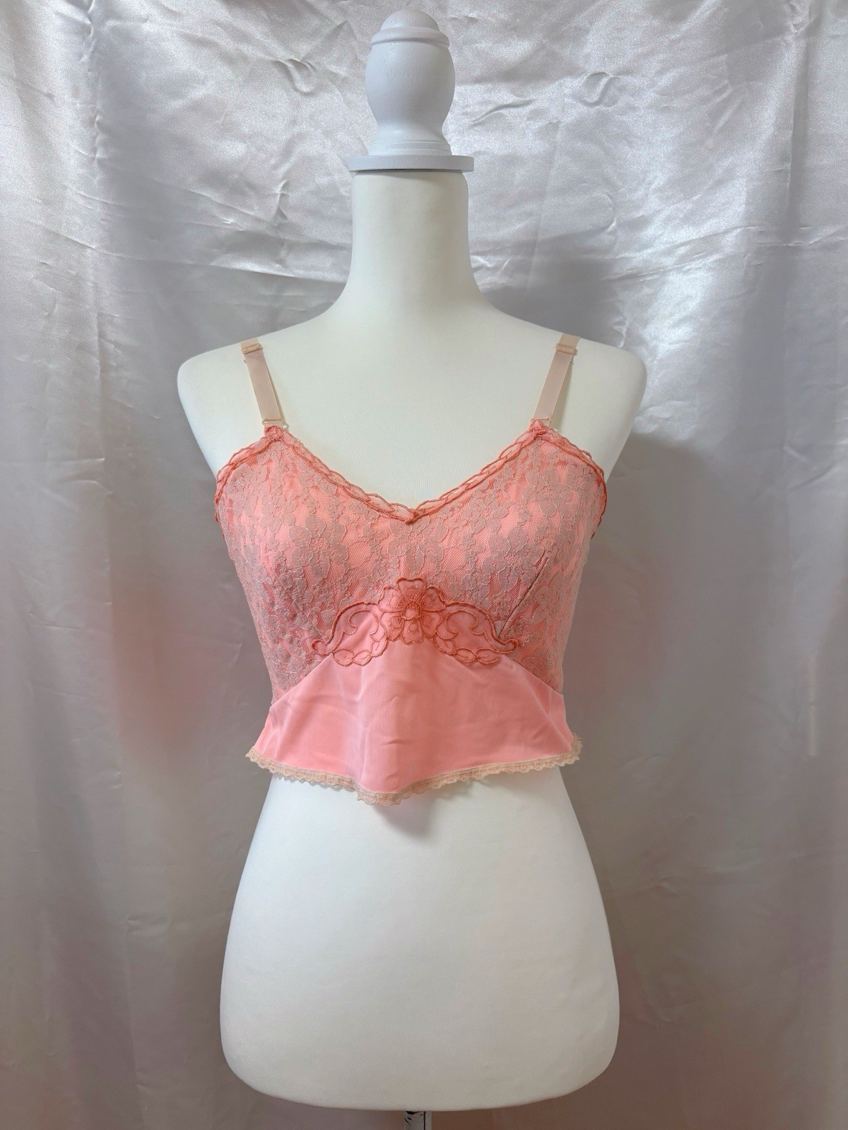 Vintage 60s 70s Pink Camisole Lace Trim Crop Top Lingerie Loungewear Coquette