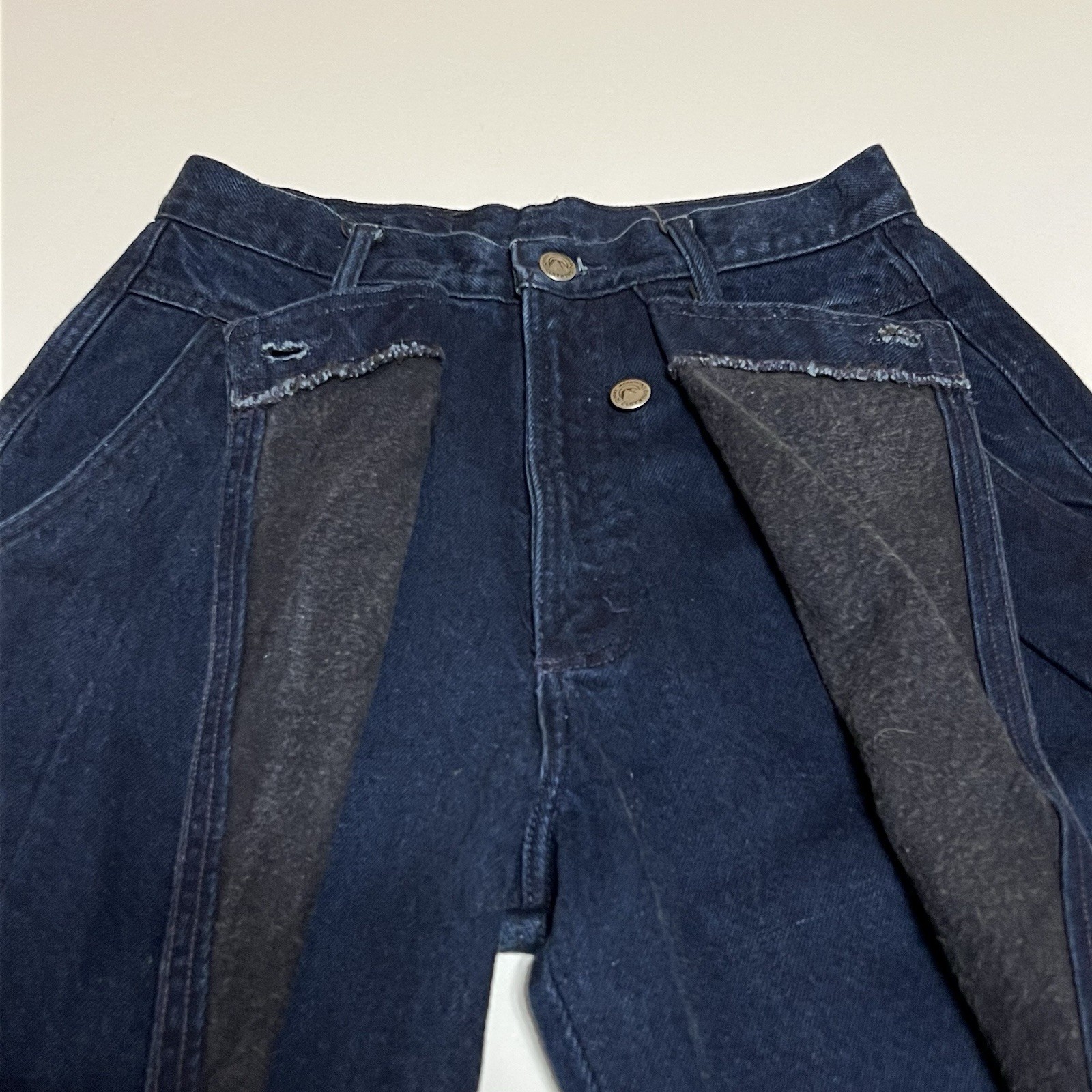 Vintage Rocky Mountain Jeans Women’s Tag 11/30×36 (26×36) Cross Over Flaps Blue
