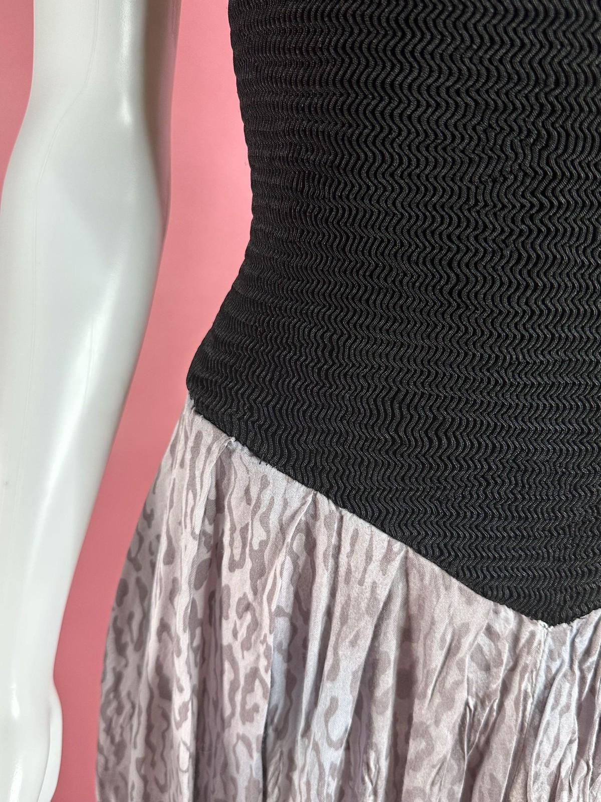 1980s-1990s CLUES COLLECTIONS. Smocked Drop Waist. LEOPARD Print Dress. S-M