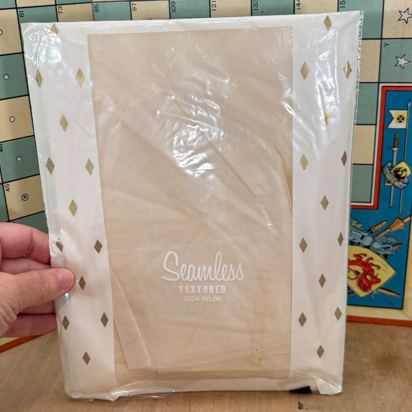 Vtg First Quality Seamless Nylons Sheer Textured Off White Size 9 L41-3/1 NOS