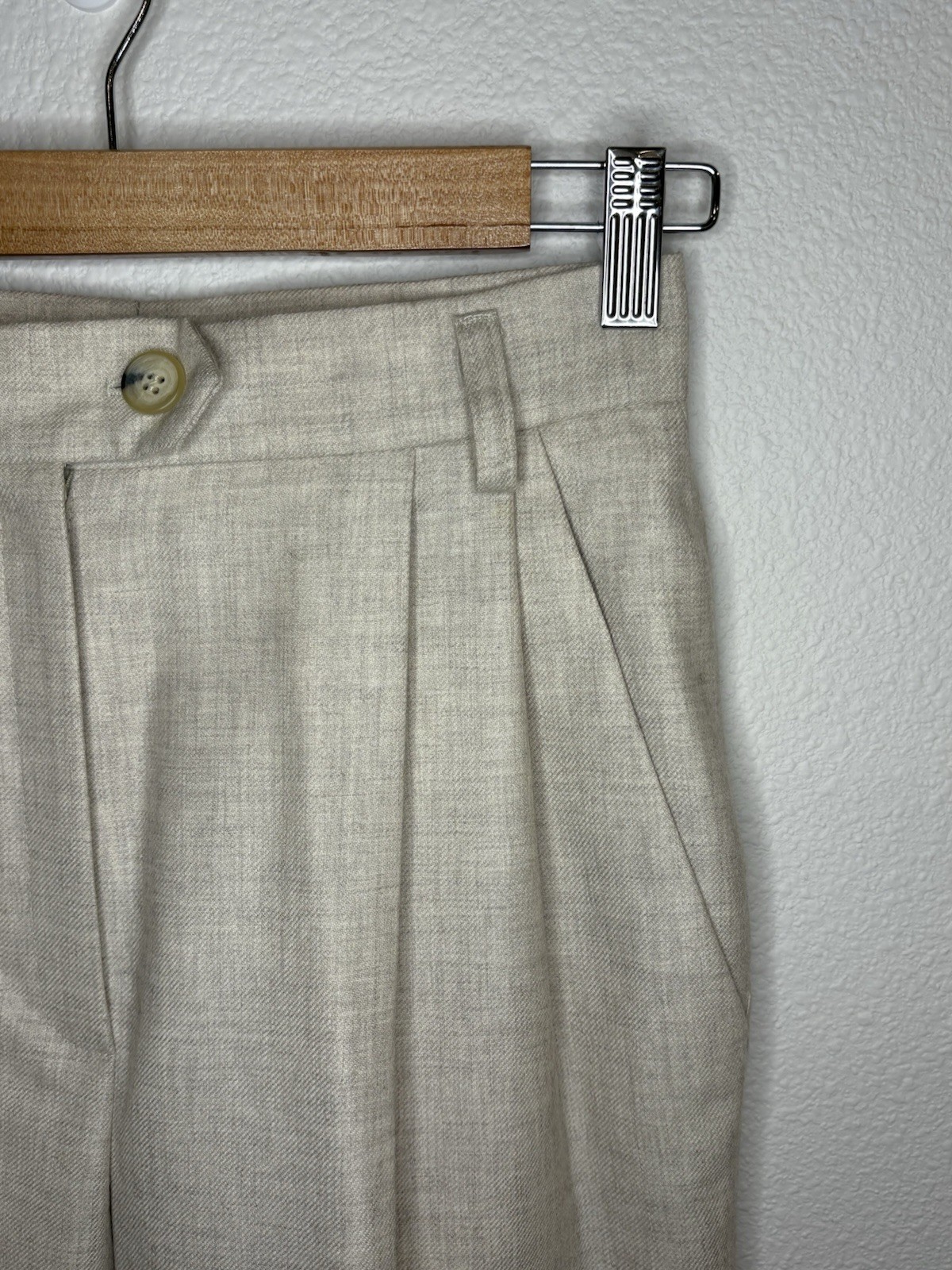 Vtg MONDI Germany 100% Virgin Wool Pleated Slacks US 2 34 Oatmeal High Rise