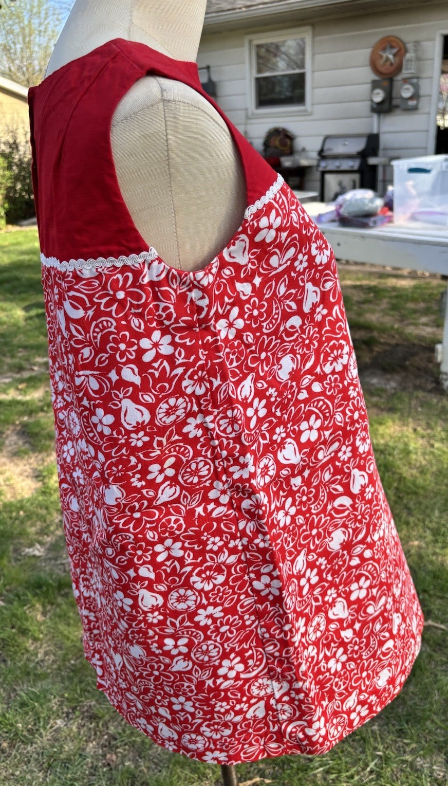 VTG Mod 60s Go Go Red Mini Dress Handmade Size XL 36x42x44″ Floral 30″L