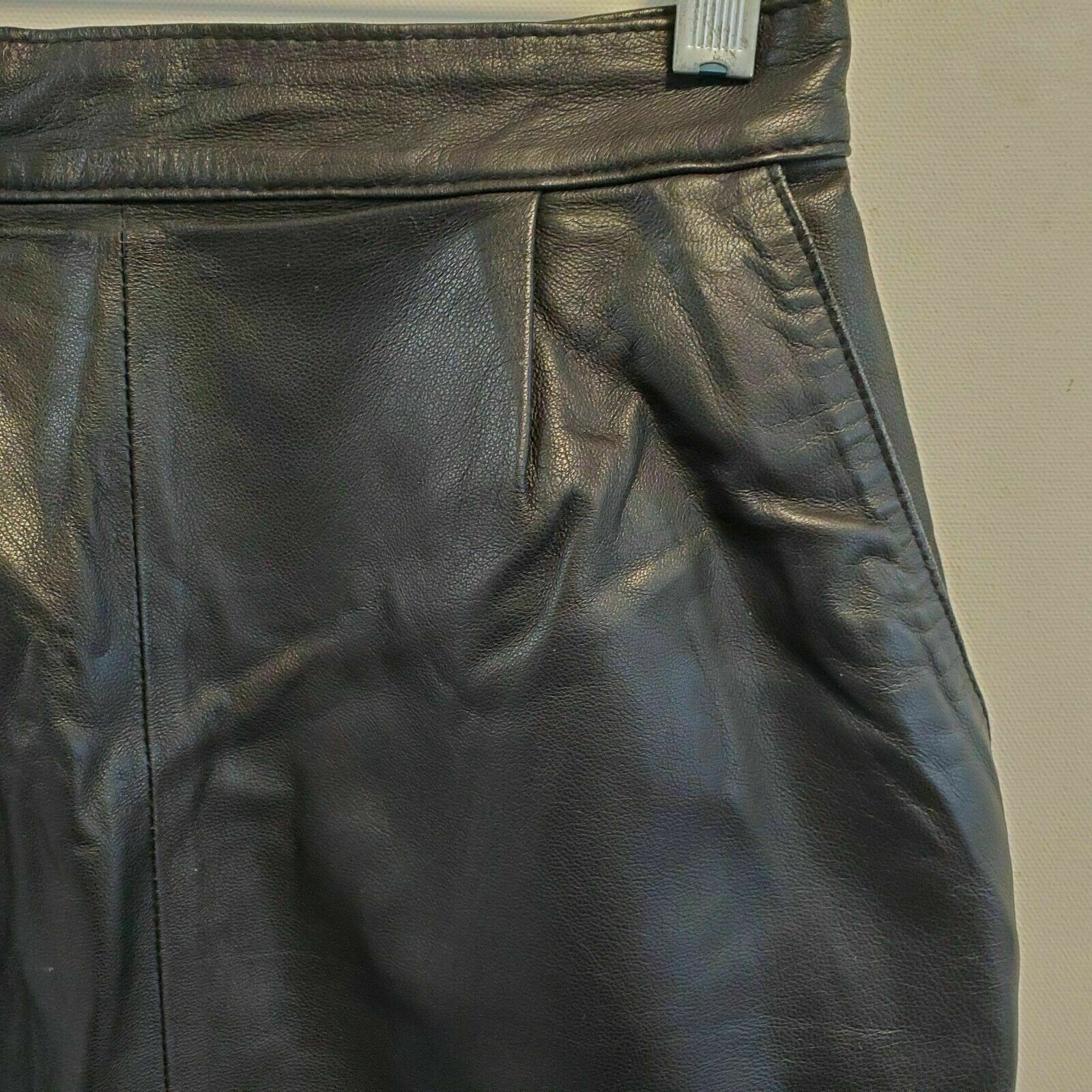 Vintage Black Leather Skirt 8 Straight Pencil Lined Pocket Mob Wife Old Money
