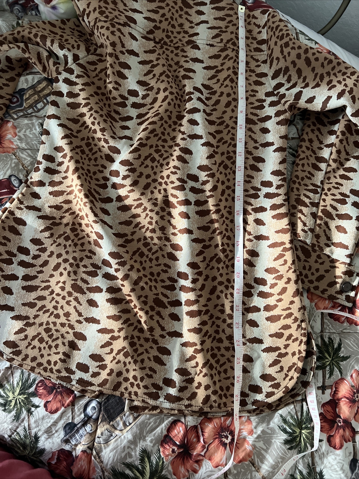 Vintage 1960s Animal Print Knit Top Boutique Brown Cheetah Button Up Sz 14 Sears