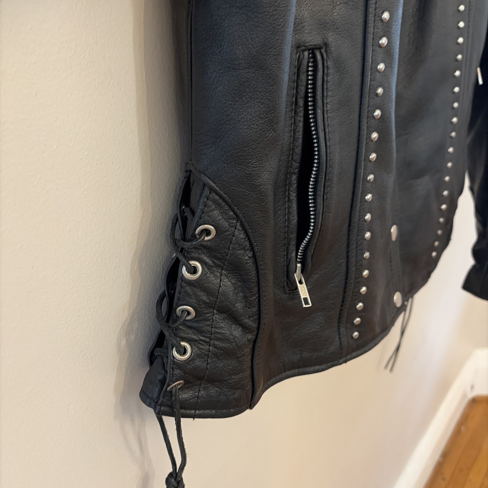 Vintage Beavers Den Womens Sz L Jacket Genuine Leather Biker studded Motorcycle