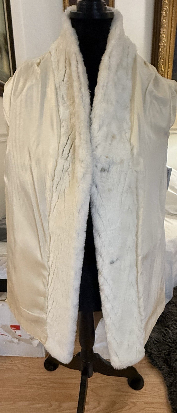 Vintage Jacques Saint Laurent Genelle Ivory Faux Fur Coat Jacket Size L/XL