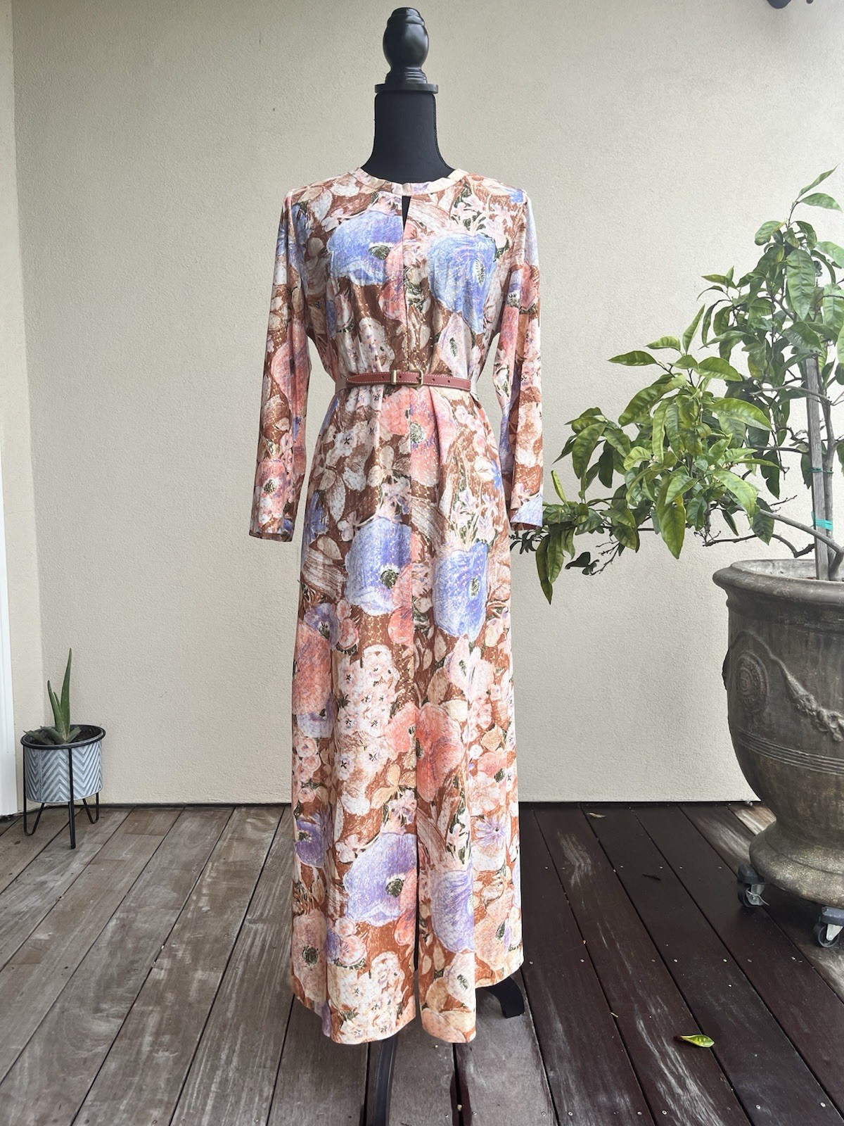 Vintage 70s Maxi Dress Long Sleeve Boho – British Lady – Gold Coral Blue Medium