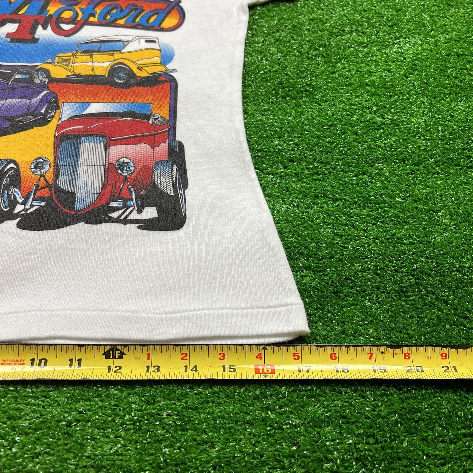 Vintage 70’s Fun Tees 1934 Ford Car T-Shirt White Size Medium USA