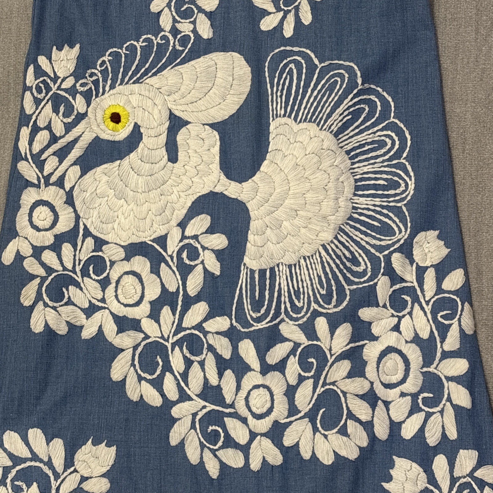 Vintage light blue Cotton Dress embroidered Peacock flowers tropical Sz 32 Beach
