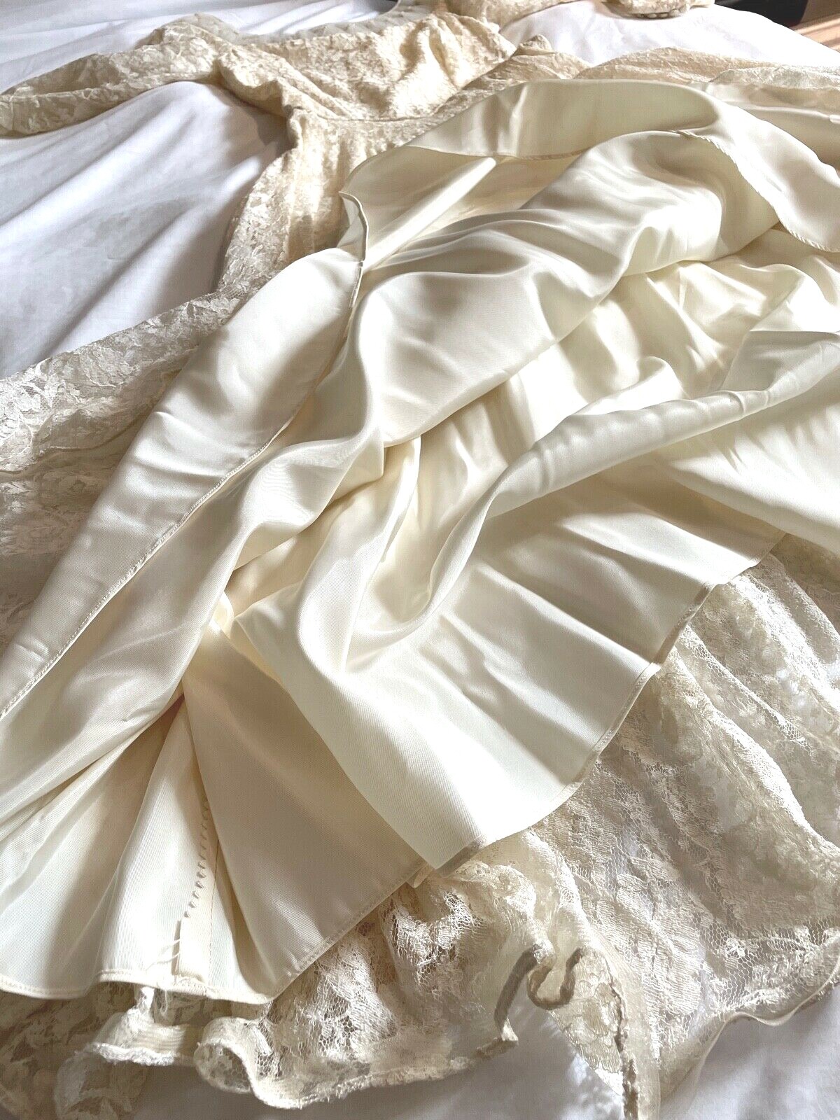VTG 50’S OFF WHITE LACE&TULLE PEARLS NEW LOOK CIRCLE SKIRT WEDDING DRESS *XXS/XS