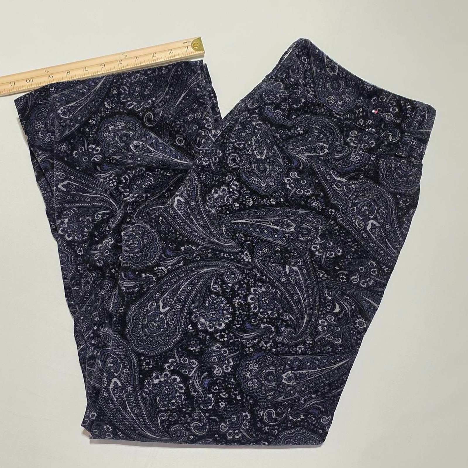 Tommy Hilfiger corduroy paisley flare/wide leg pants women’s size 16 y2k era