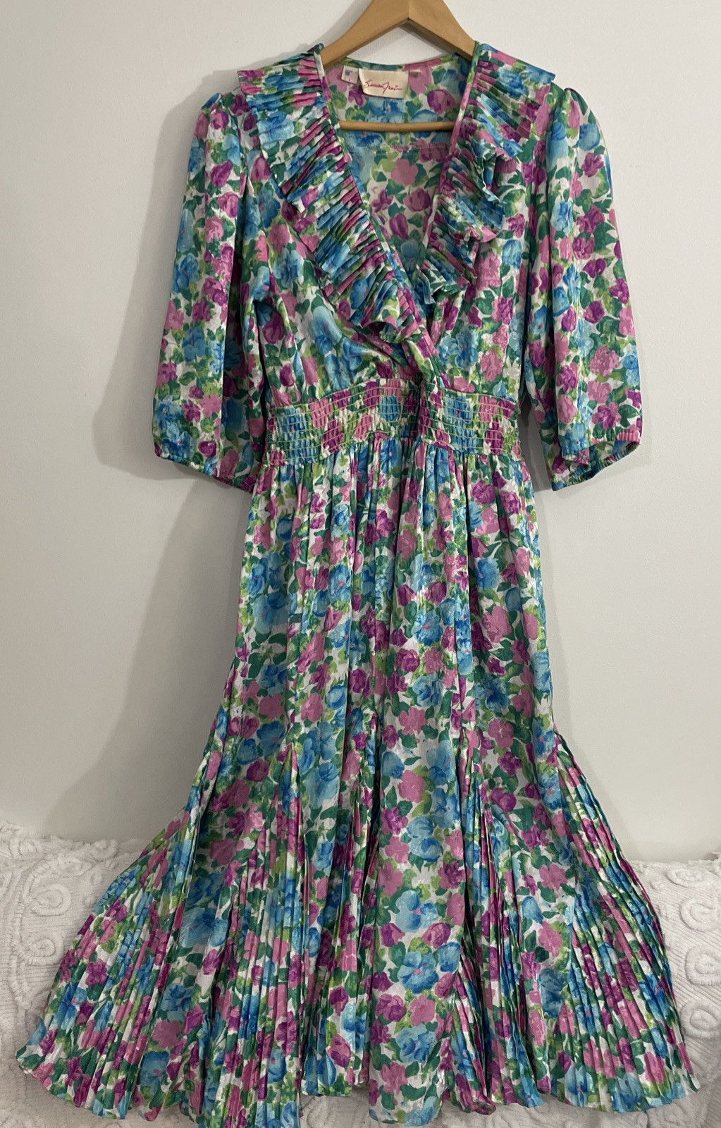 Vintage Susan Freis Floral Ruffled Midi Dress XS Smocked Waist 3/4 Sleeve AOP