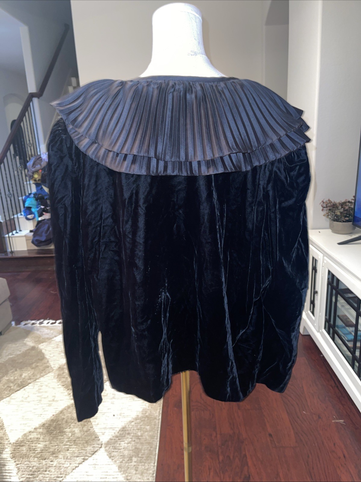 Vintage Black Ruffle Collar Fandy Chez California Blazer Statement Victorian 26w