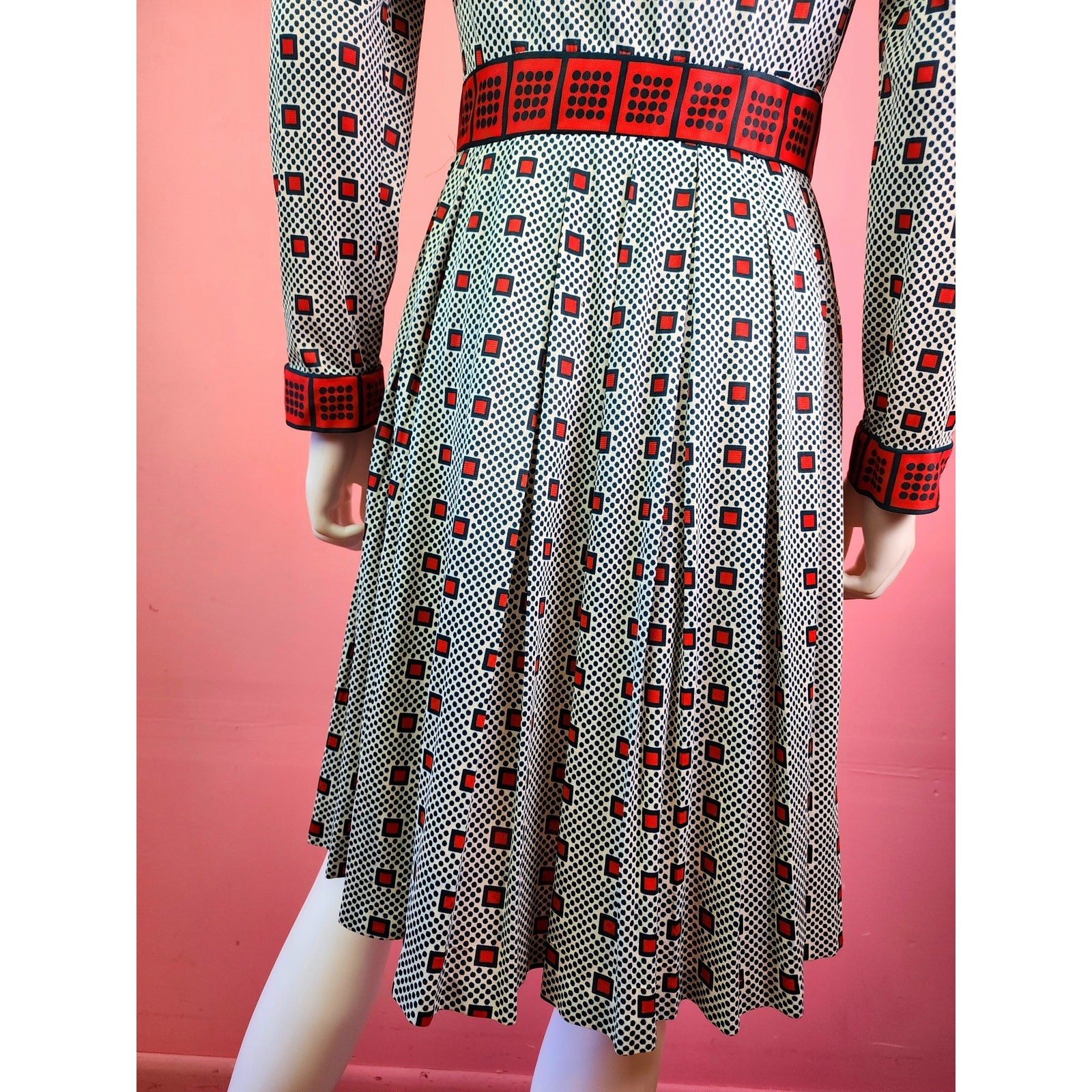 Vintage 1970’s Green and Red Checkered Dot Patterned Pleated Shirt Dress