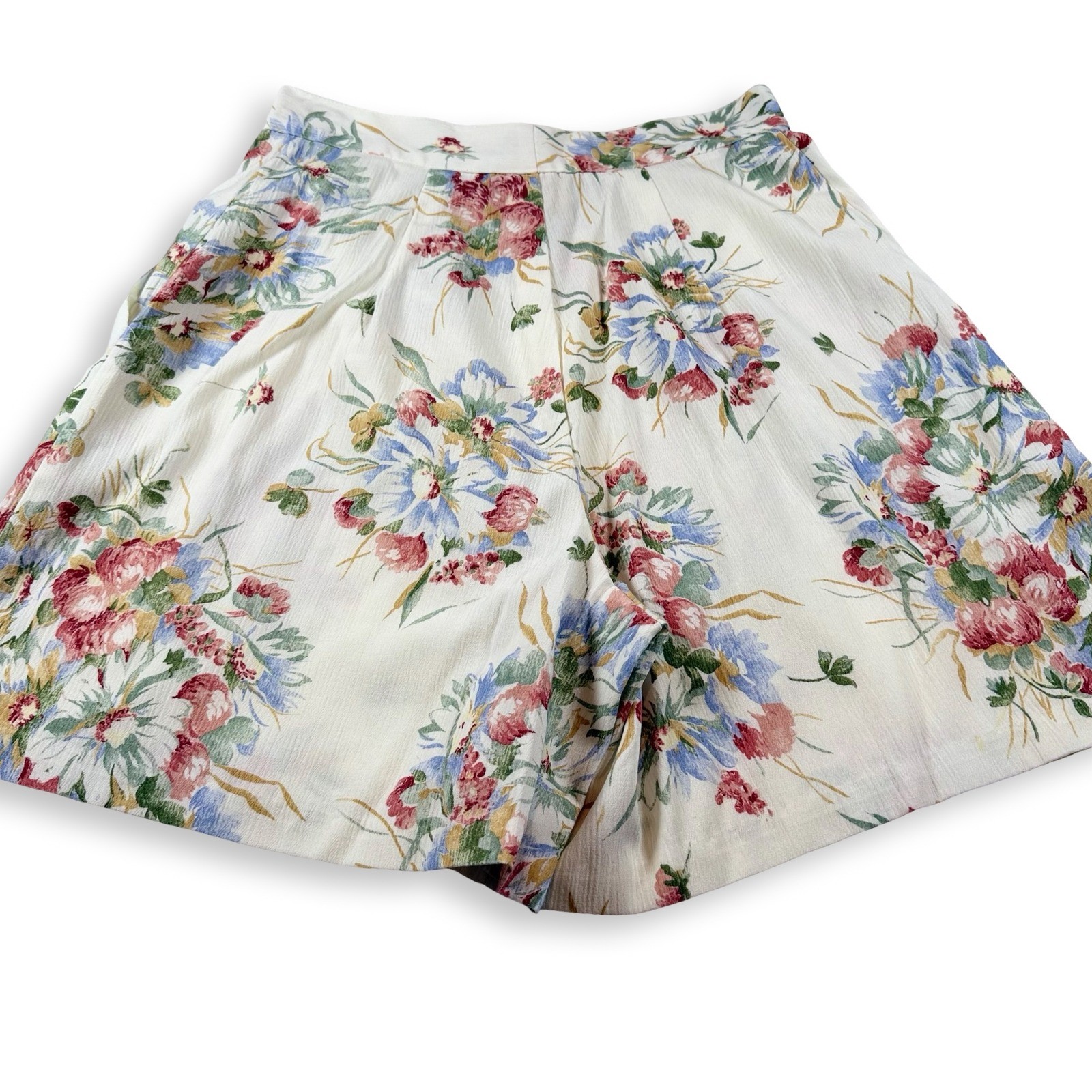 Vintage High Waisted Pleated Floral Shorts Chintz Coastal Grandmother Size 12