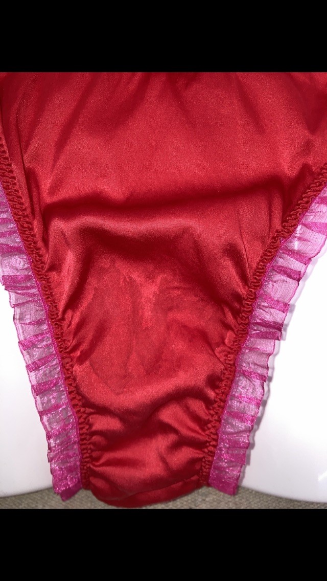 Victoria’s Secret Red Silk Satin Pink Ribbon Side Tie String Bikini Panties M L