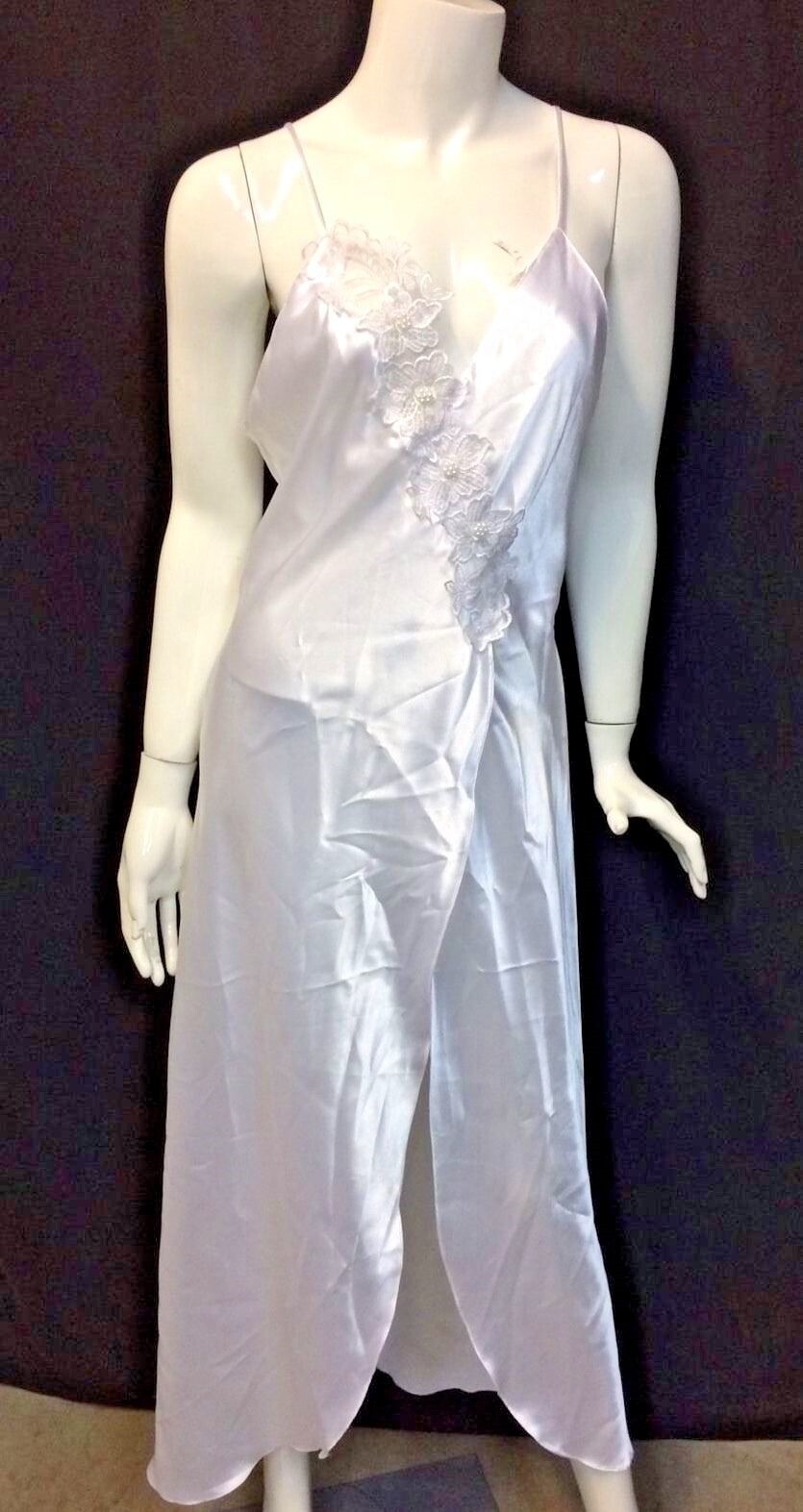 Vintage Intime of CALIFORNIA m Medium white Beaded Nightgown Embellished Sleep