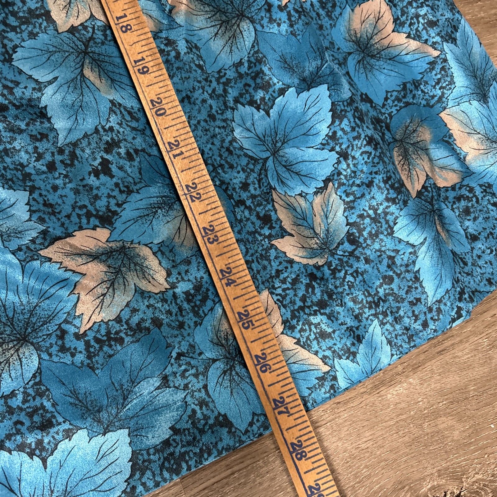 Vintage 80s/90s Pykettes Teal Floral Midi Skirt Made in Taiwan R.O.C. 28” Length