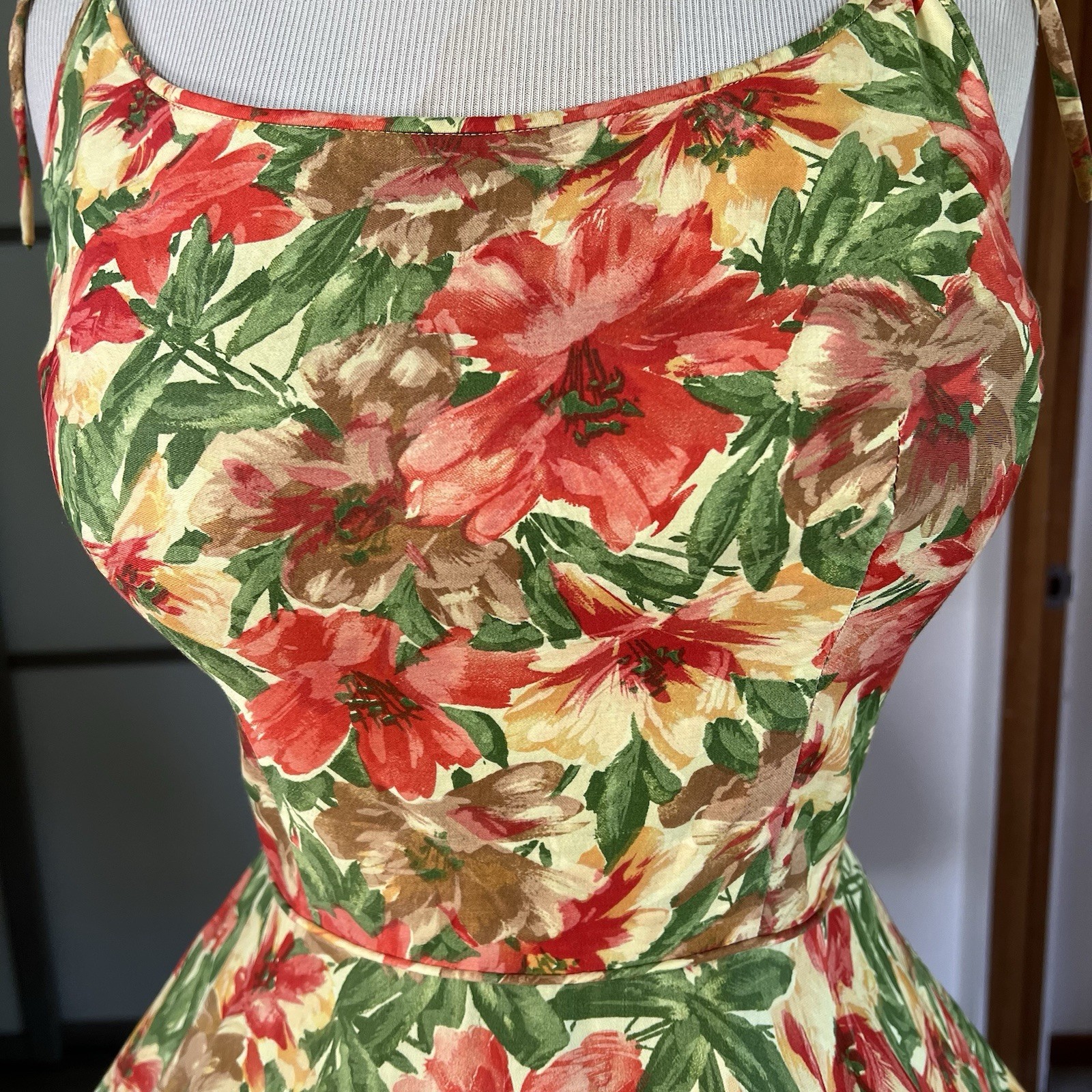 1950s Or 70s Tori Richard’s Floral Print Circle Dress 27w