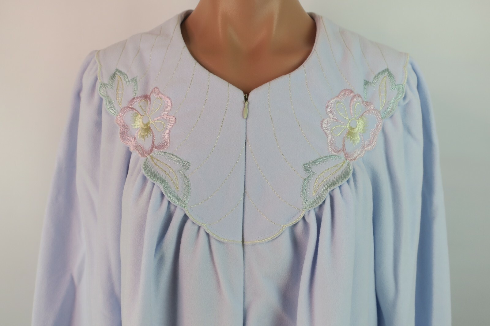 Vtg Periwinkle SHADOWLINE Zip Hostess Peignoir Lounging ROBE Fleece Floral NWT M
