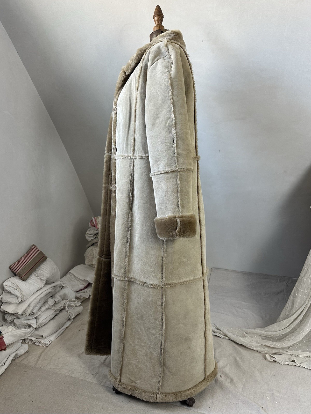 Vintage 70s style Hippie Faux Sheepskin Genuine Leather Long Coat Women’s Large