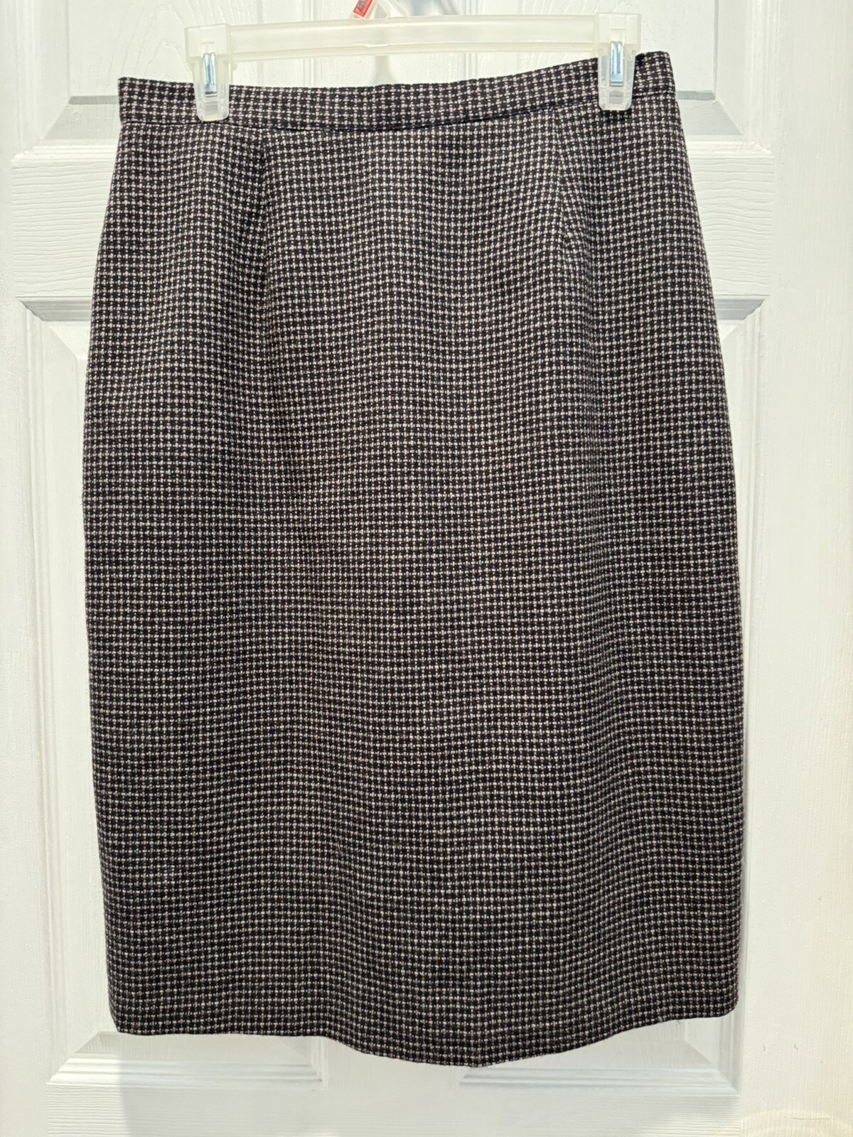 VTG JH Collectibles Plaid Black Skirt SZ12 100% Wool Pleats Back Button Zip DW1