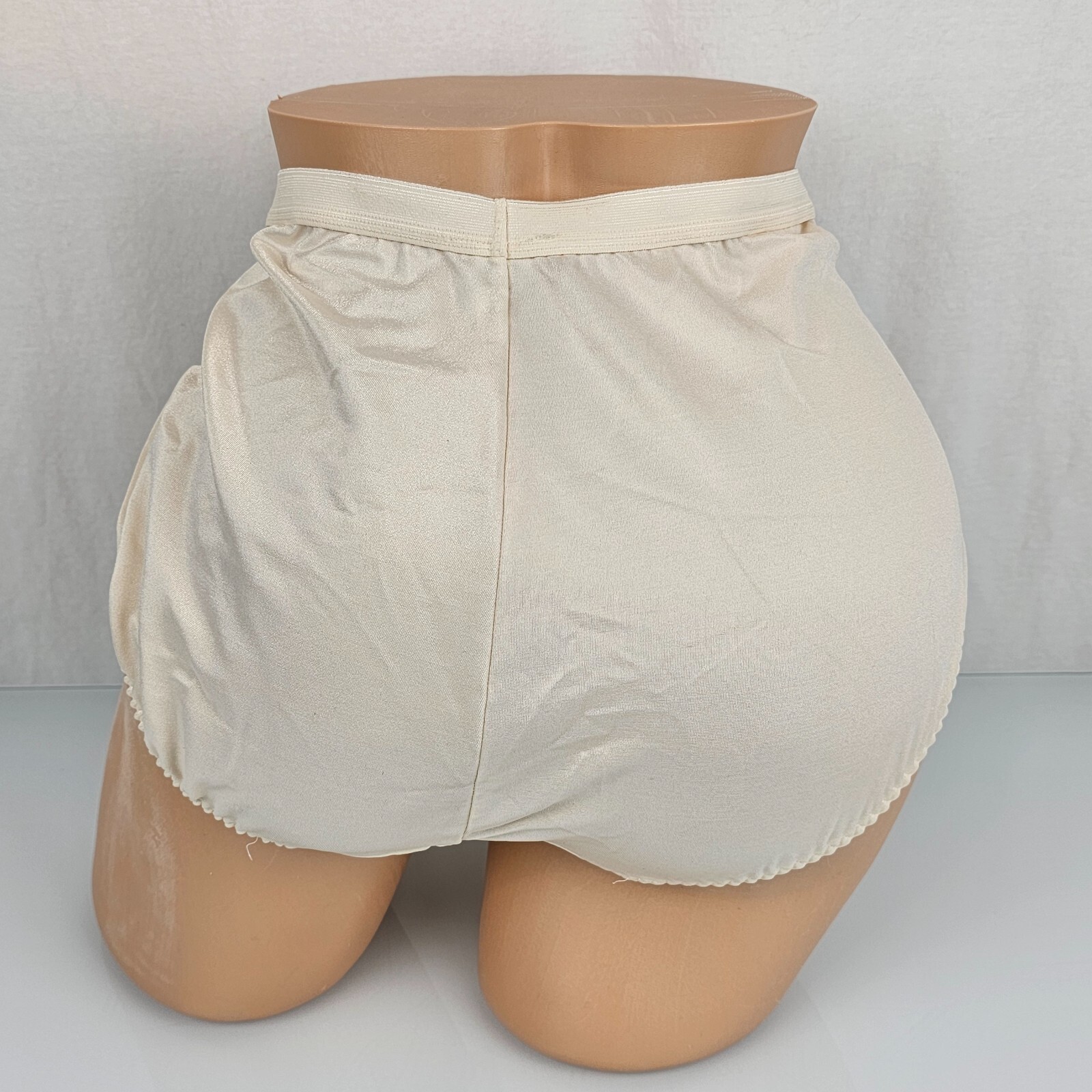 VTG Shape-Mate Panties Womens Briefs Shapewear Cream Ivory Hi Cut