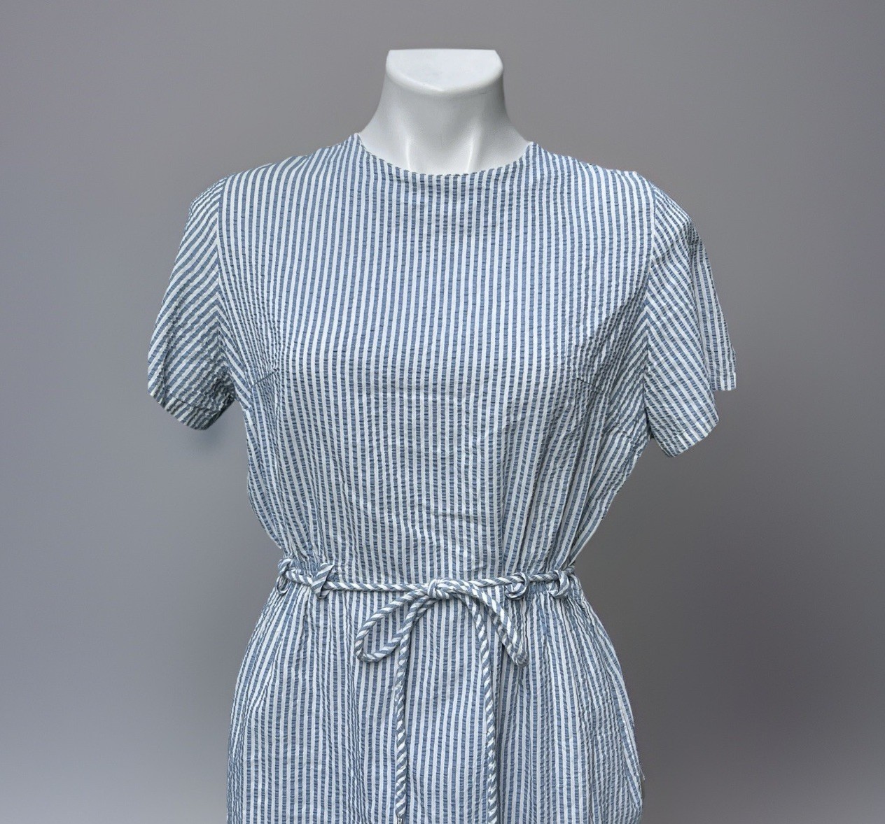 VTG Sears Dress Blue White Seersucker Belt Loops Short Sleeve Knee Length Med/L