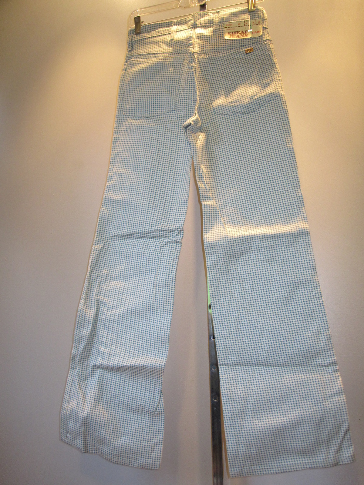 NOS DEADSTOCK VTG 1960S CHEAP JEANS HOUNDSTOOTH BELL BOTTOMS HiPPY BOHO GOGO 29
