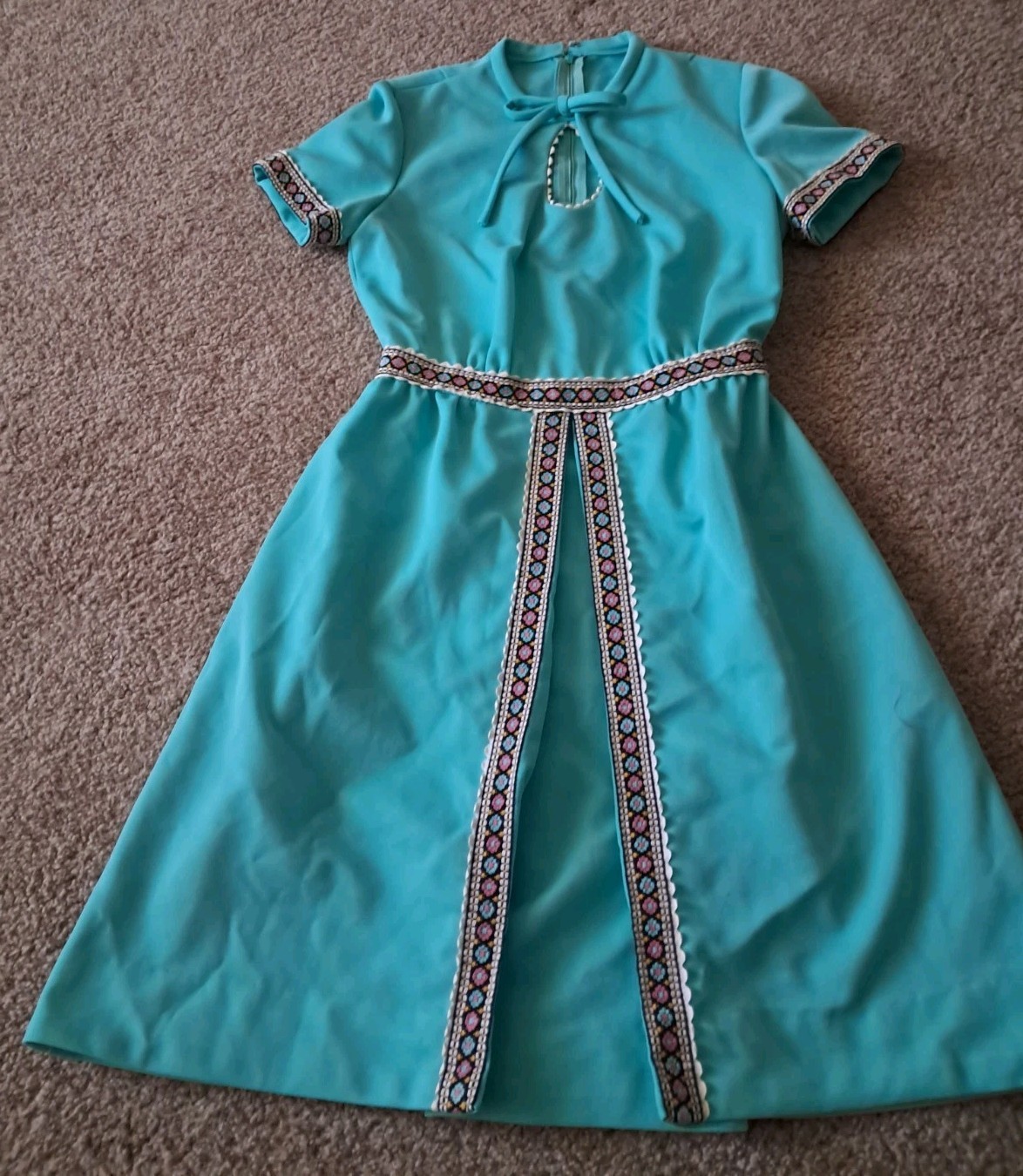Vintage 1970’s Montgomery Ward Size 9 Dress