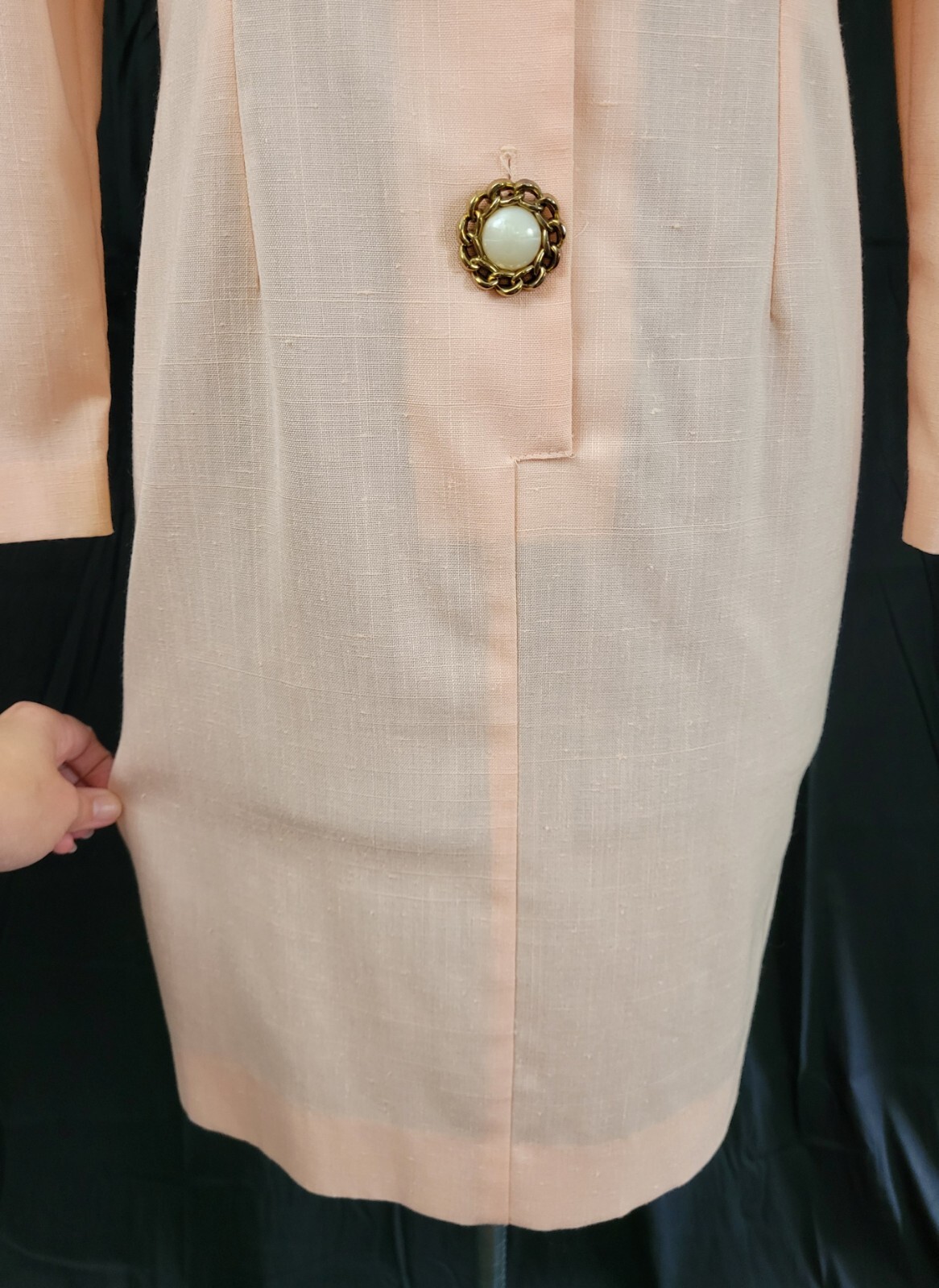 Vintage Peach Linen-Look Sheath Dress w Large Accent Buttons Size M?