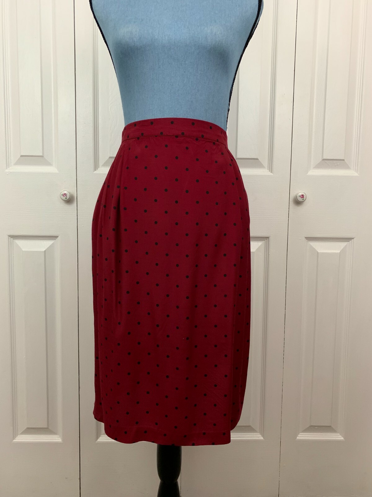 Vintage 1980’s 1990’s Tulip Skirt Burgundy Black Polka Dot Knee Length 28″