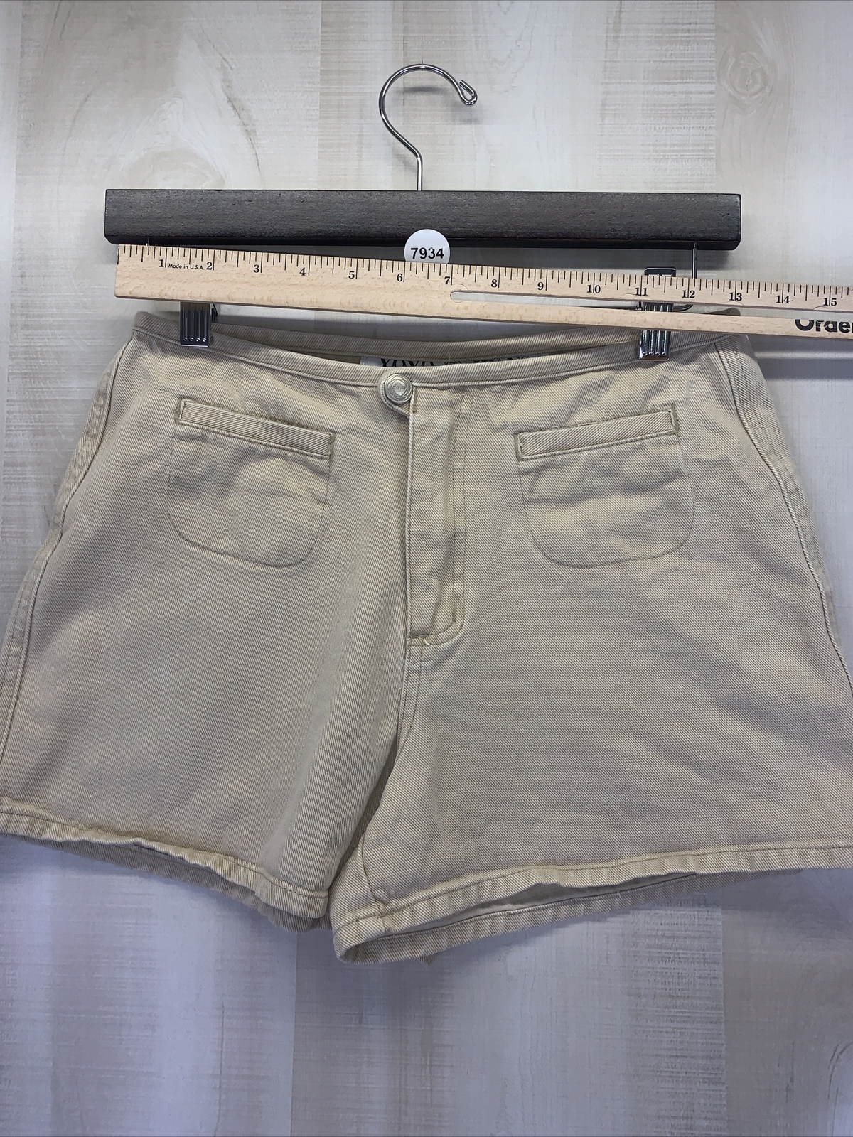 Vintage YoYo Jeans Tan Canvas Womens/Teens Cotton Hi Rise Shorts Size 3-7934
