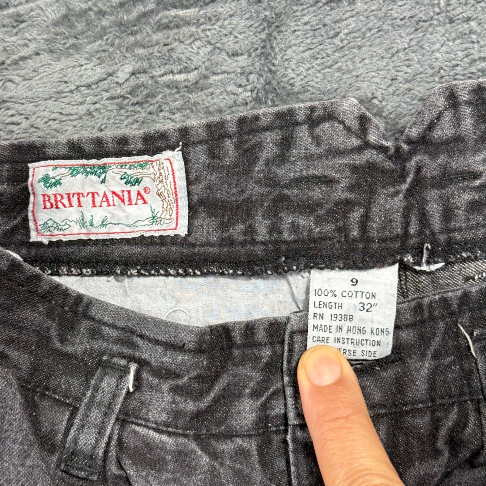 Brittania Vintage Jeans Womens 9 Black High Waist Tapered Leg 90s