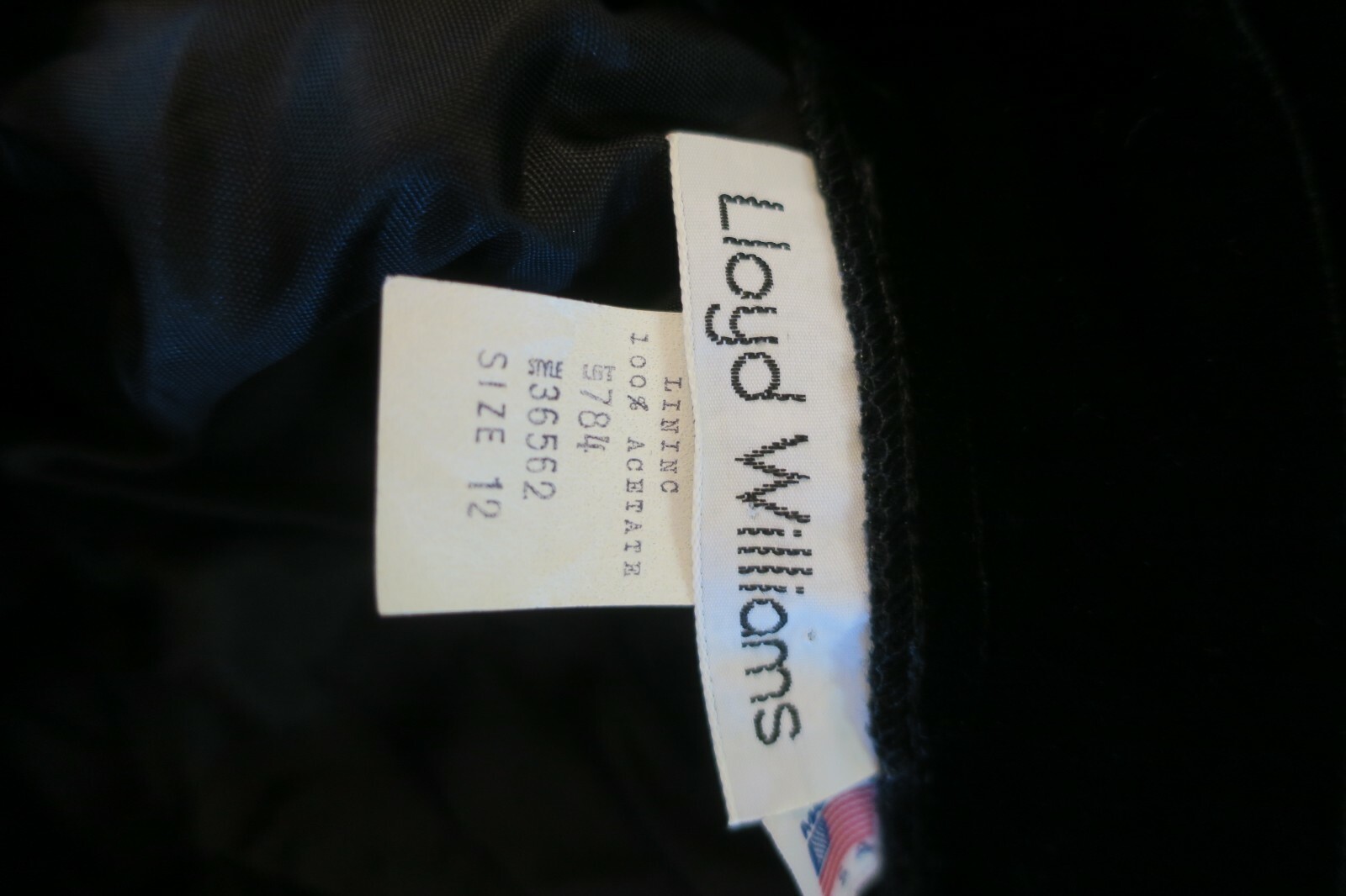 Velvet 2 pc Dressy Skirt Suit Beaded Vintage 90s 80s Black Llyod Williams Sz 12
