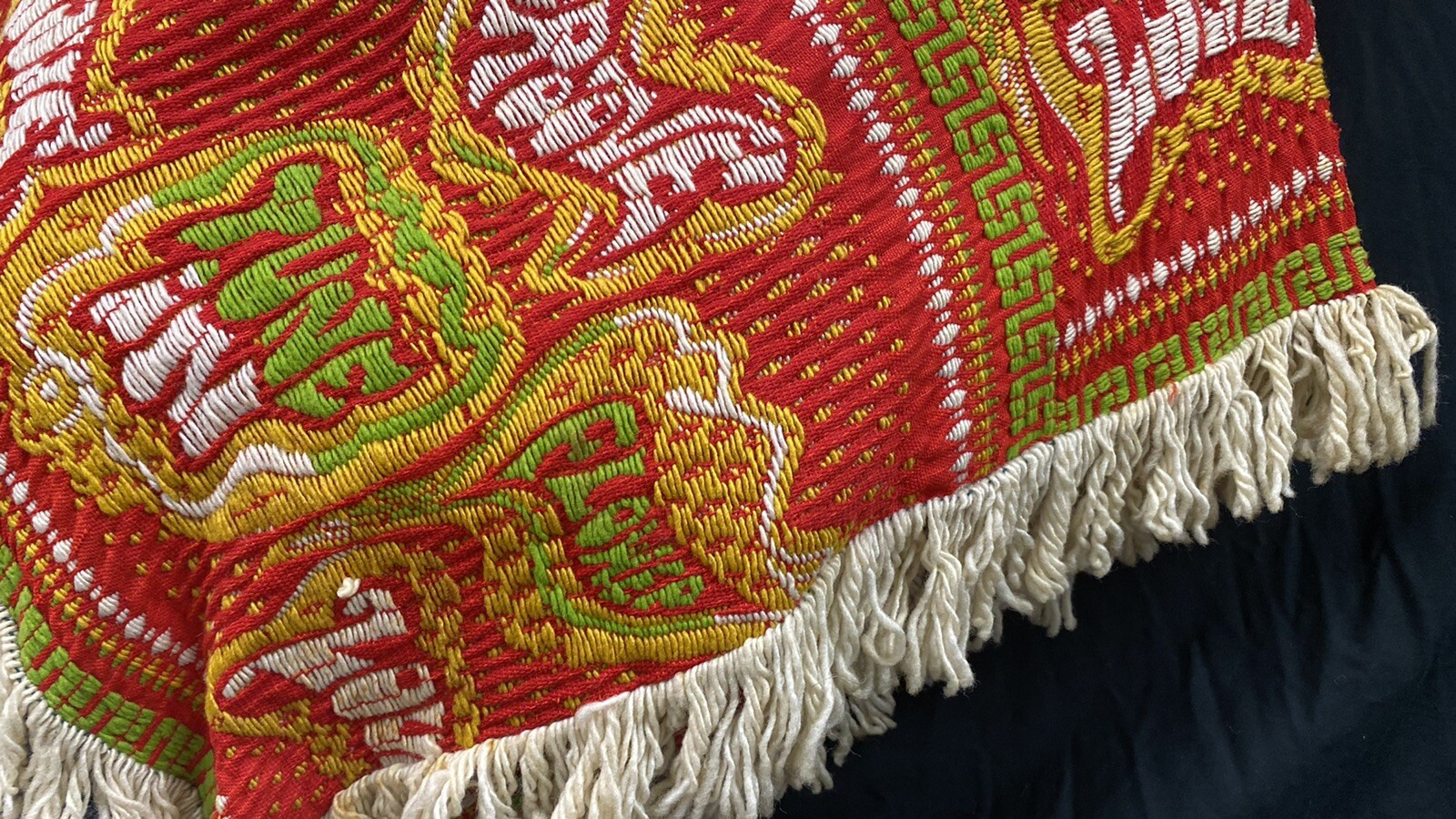 OOAK 1960s MADE IN GREECE Hippie Boho Groovy Woodstock ￼Fringed Shawl Handmade