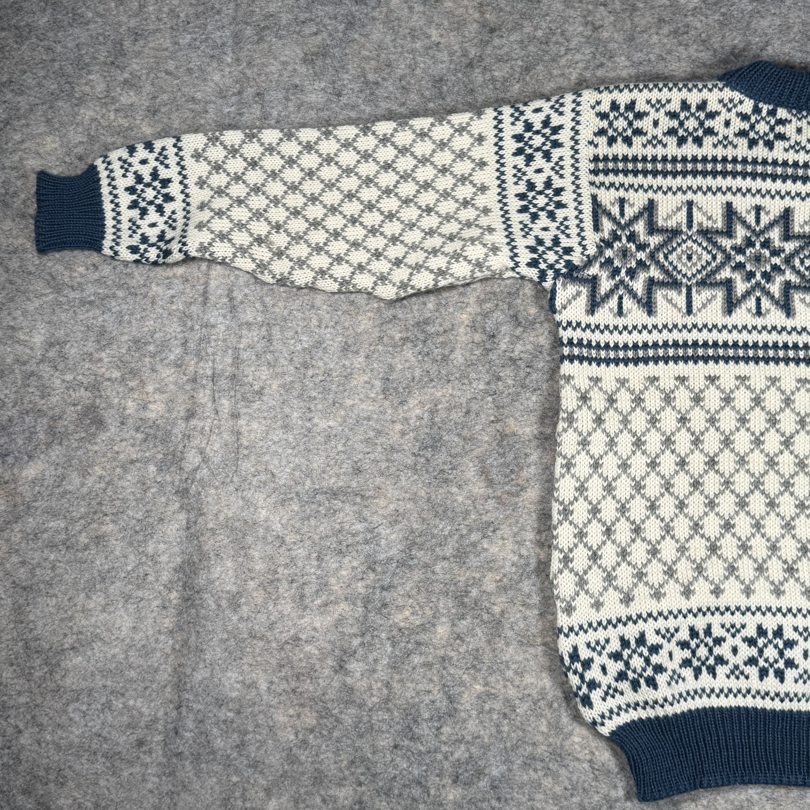 Vintage Dale Of Norway Sweater Womens Size S 100% Wool Holidays Great Condition