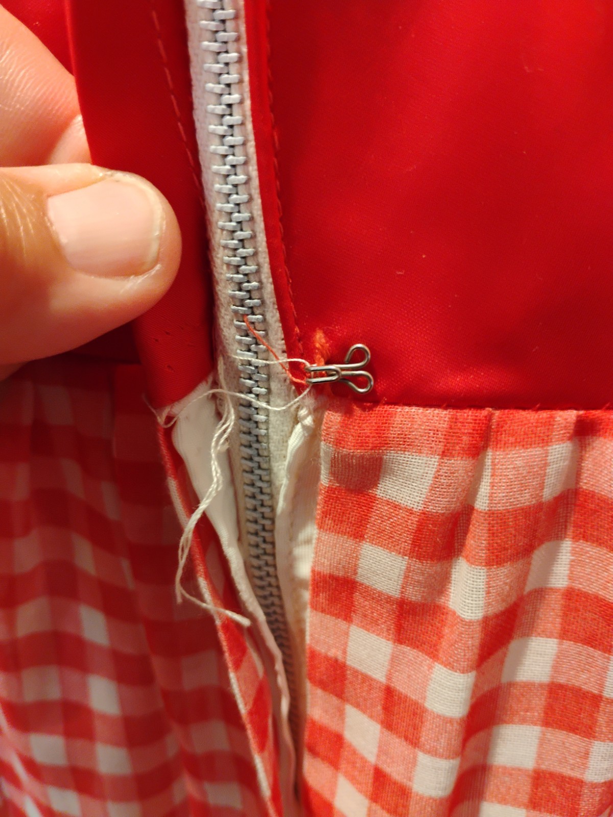 Vintage 1970’s Dress Red Gingham Maxi Prairie Maxi Cottage Size 9/10 (L-4)