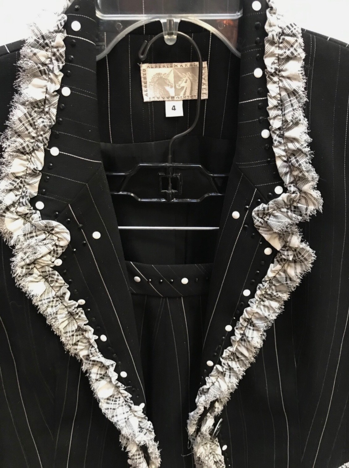 Vintage Y2K early 2000s women’s Alberto Makali suit black & white