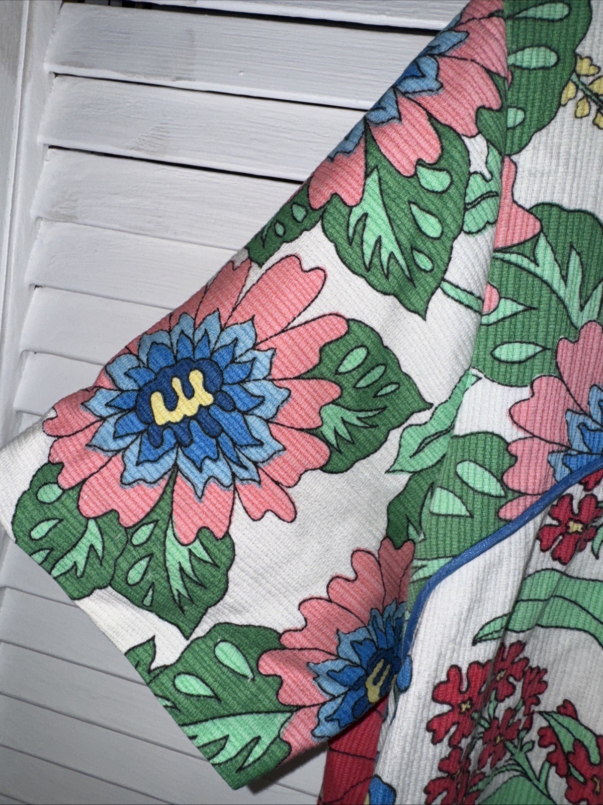 Rare Vintage 60’s 70’s Flower Butterfly Fashions Robes Look