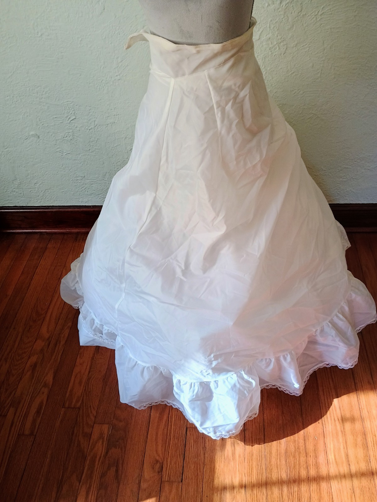 David’s Bridal White Slip Nylon Zipper Closure 100% nylon STATES Size 6 #3