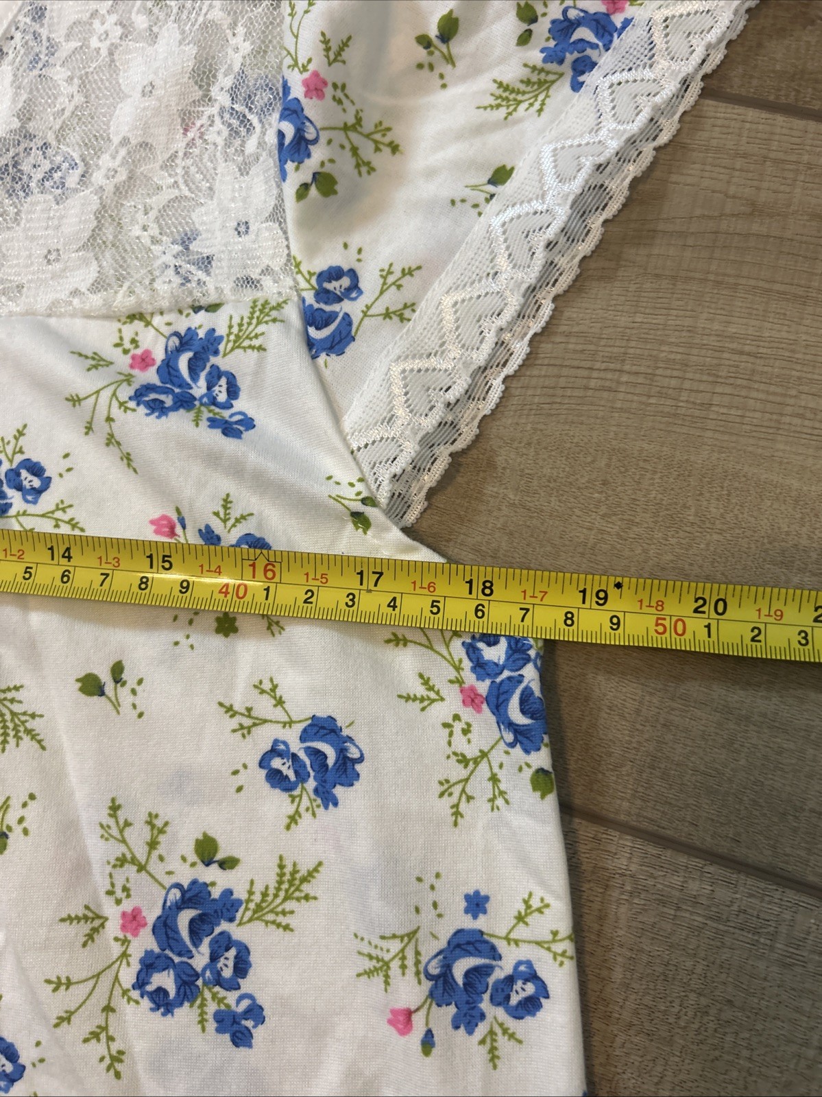 Vintage Lati Fashion Floral Night Gown Lace Details Blue Sleepwear Light Large
