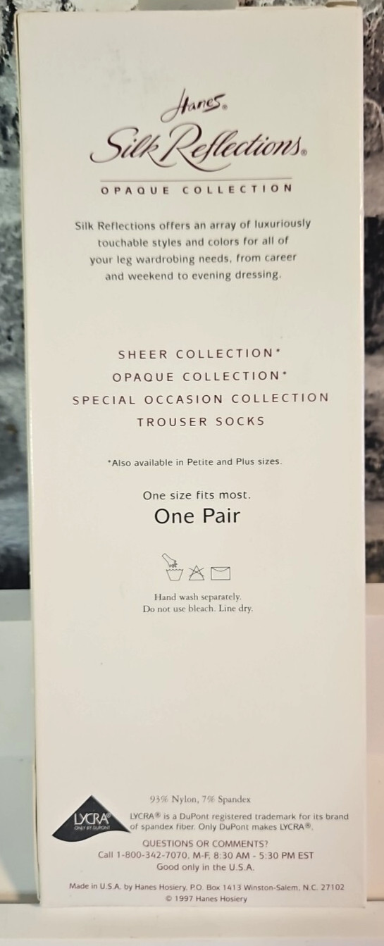 Vintage Hanes Silk Reflections Opaque Collection Trouser Socks (E47) Bordeaux
